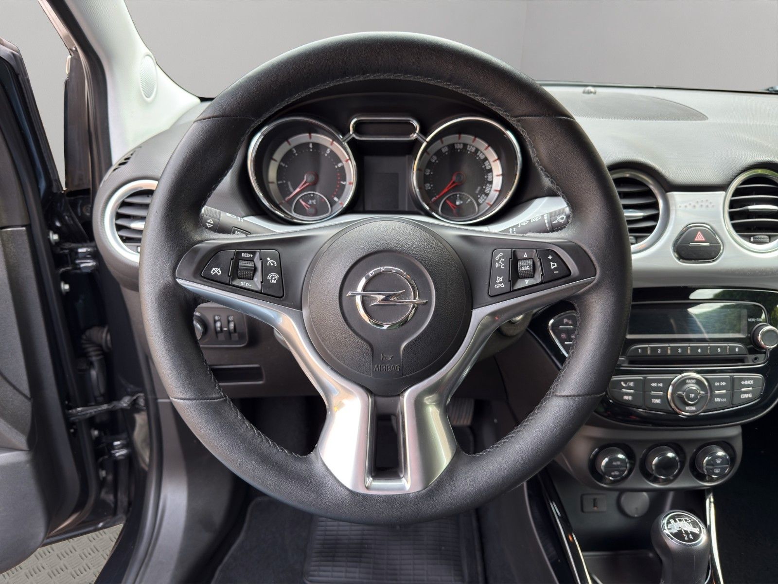 Fahrzeugabbildung Opel Adam 1.4 Slam *Lenkradheizung* *PDC*