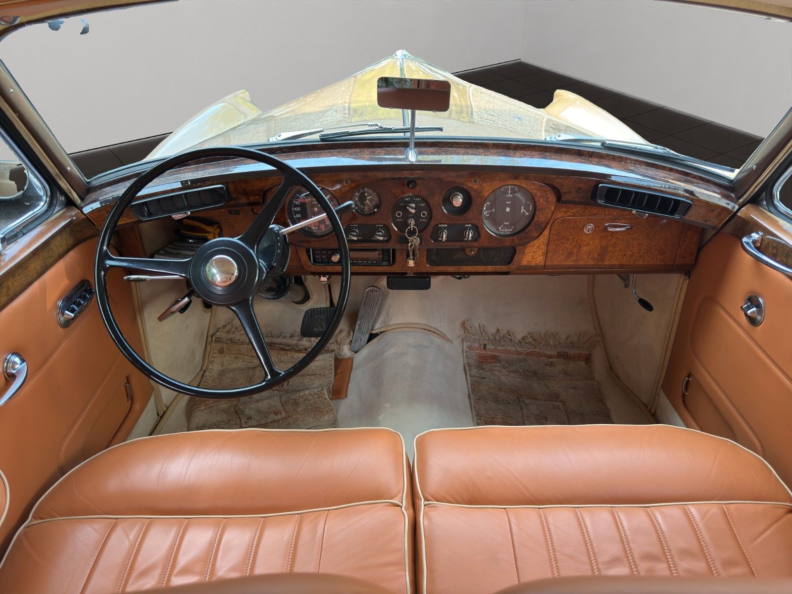 Fahrzeugabbildung Rolls-Royce Silver Cloud II *Classic Data 2-*