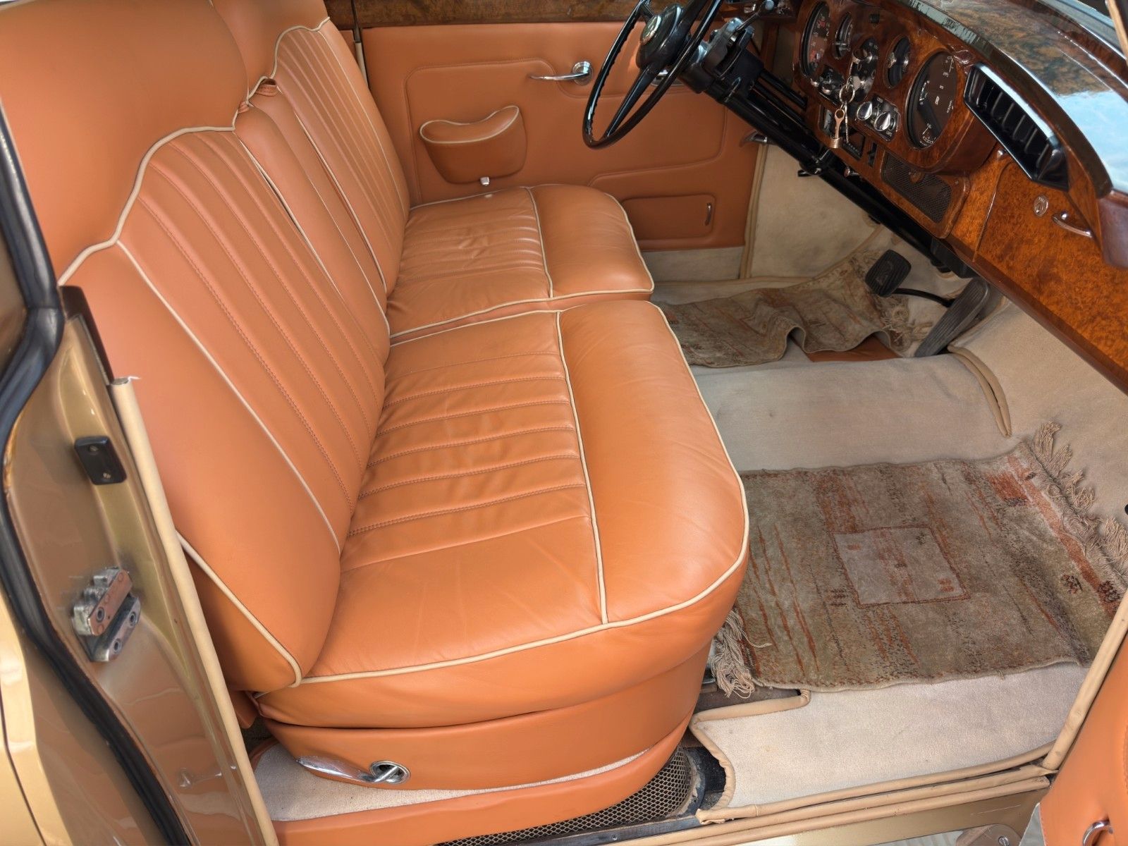 Fahrzeugabbildung Rolls-Royce Silver Cloud II *Classic Data 2-*