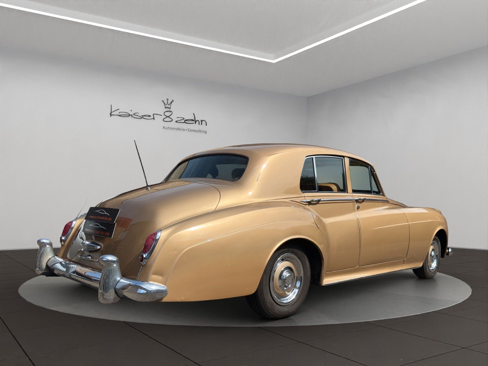 Fahrzeugabbildung Rolls-Royce Silver Cloud II *Classic Data 2-*