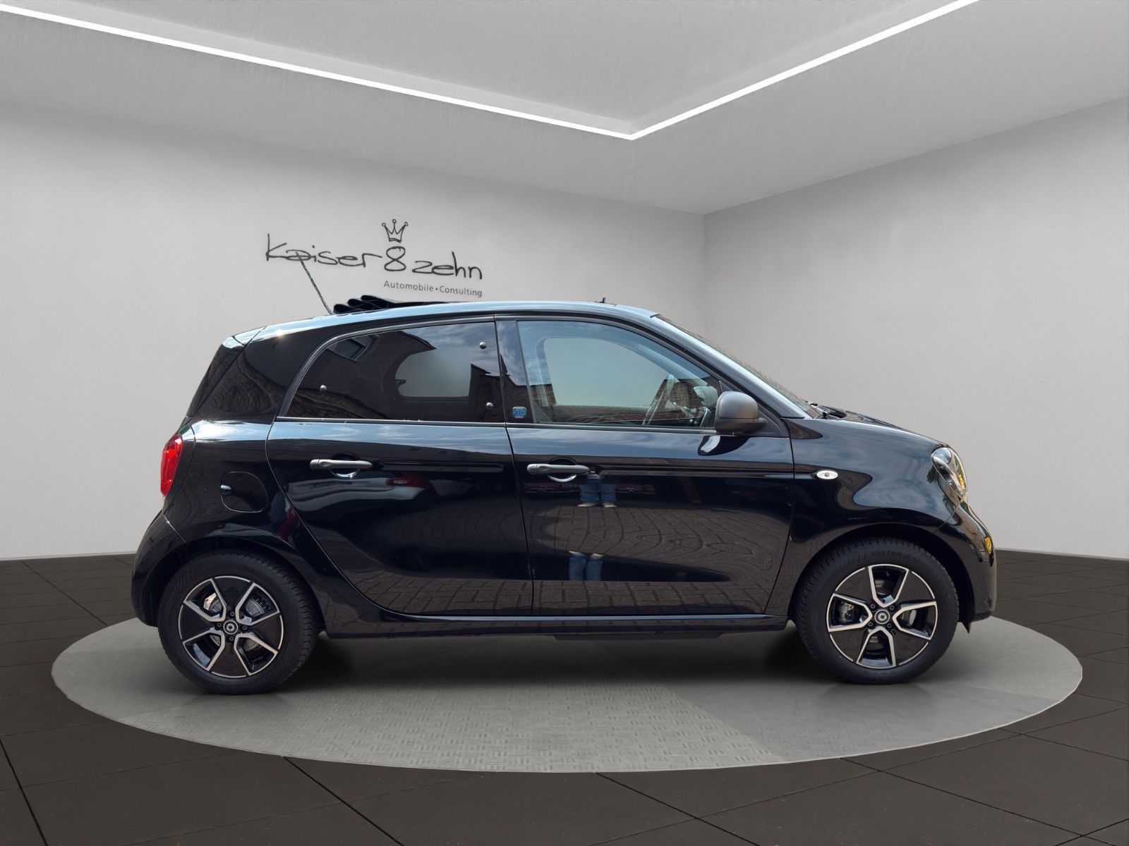 Fahrzeugabbildung Smart ForFour EQ Passion *Faltdach*