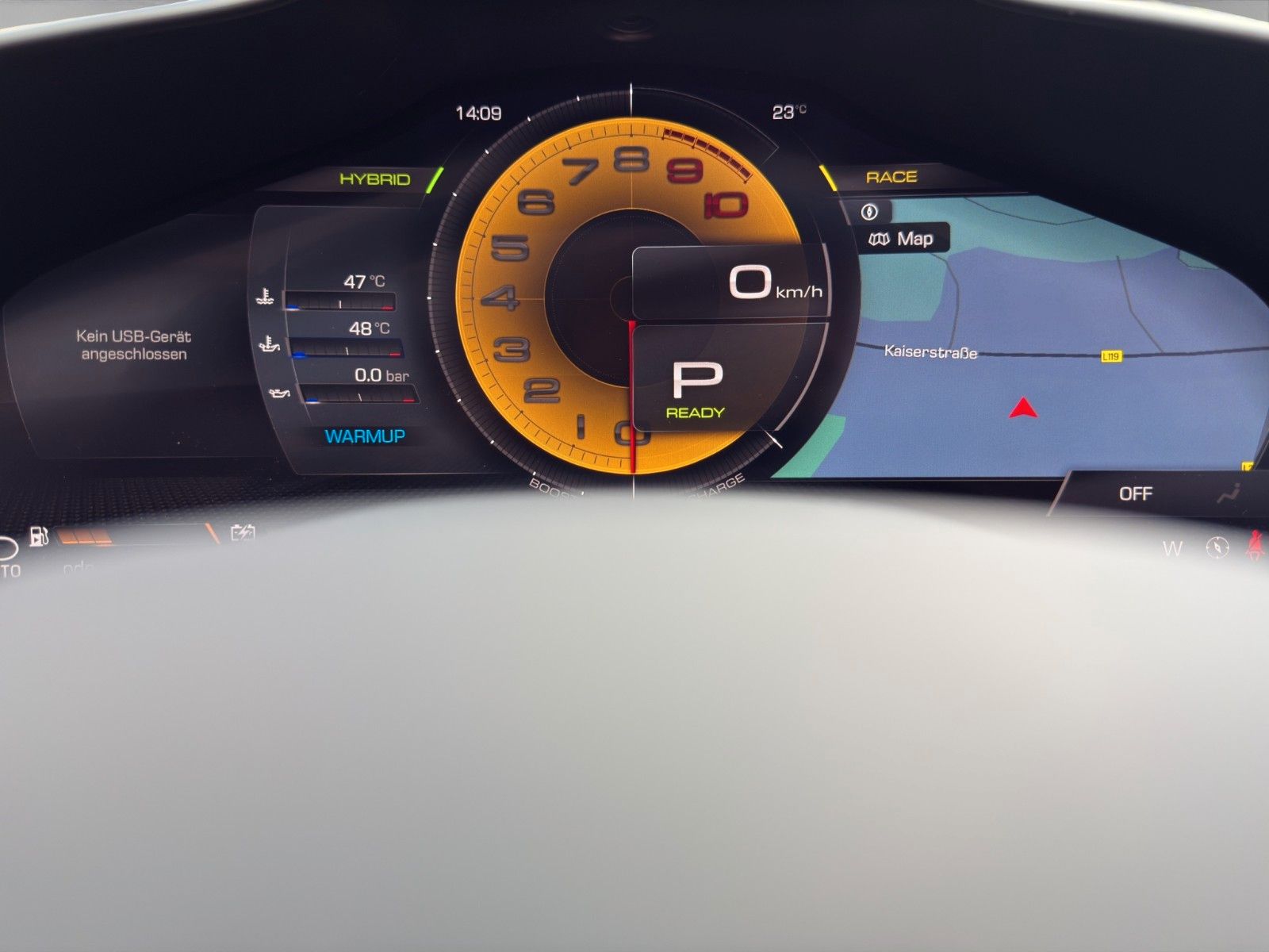 Fahrzeugabbildung Ferrari 296 GTS *Lift* *Bose Soundsystem*