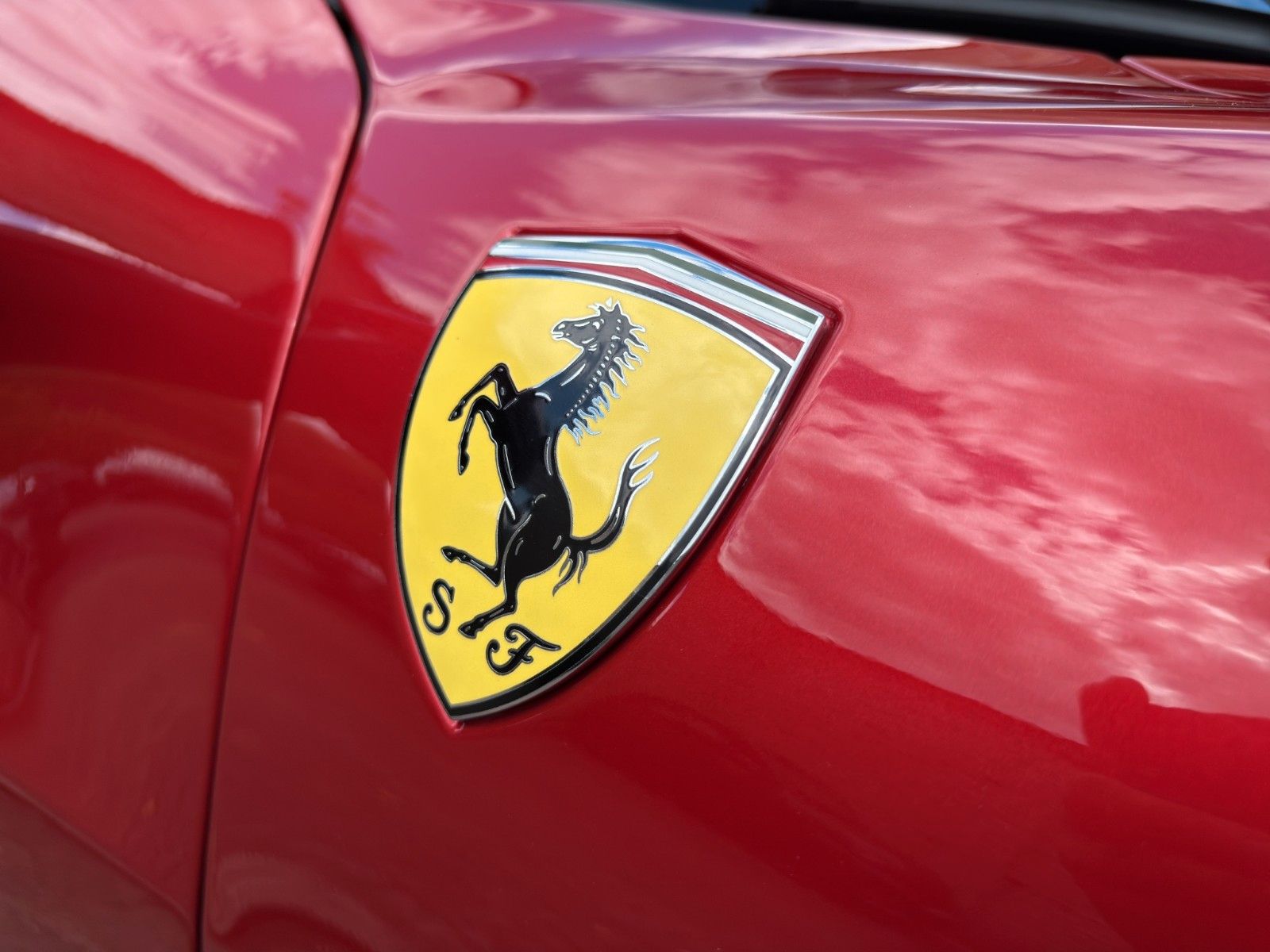 Fahrzeugabbildung Ferrari 296 GTS *Lift* *Bose Soundsystem*