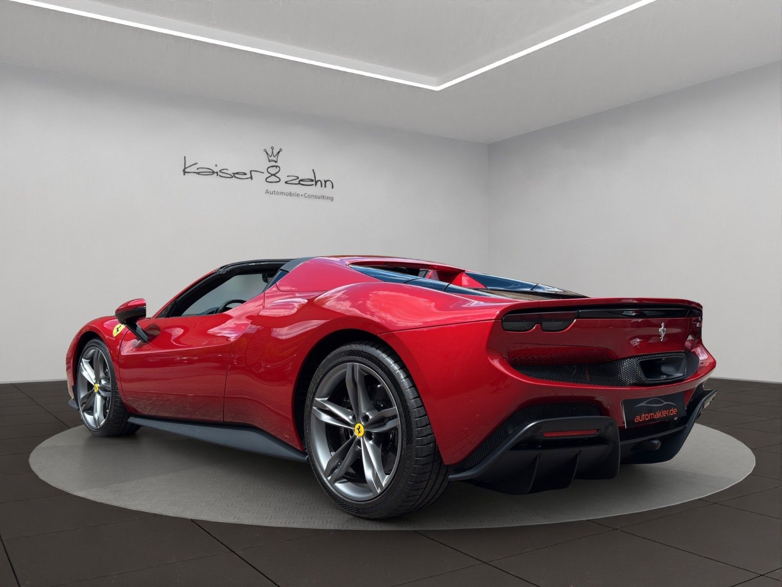 Fahrzeugabbildung Ferrari 296 GTS *Lift* *Bose Soundsystem*