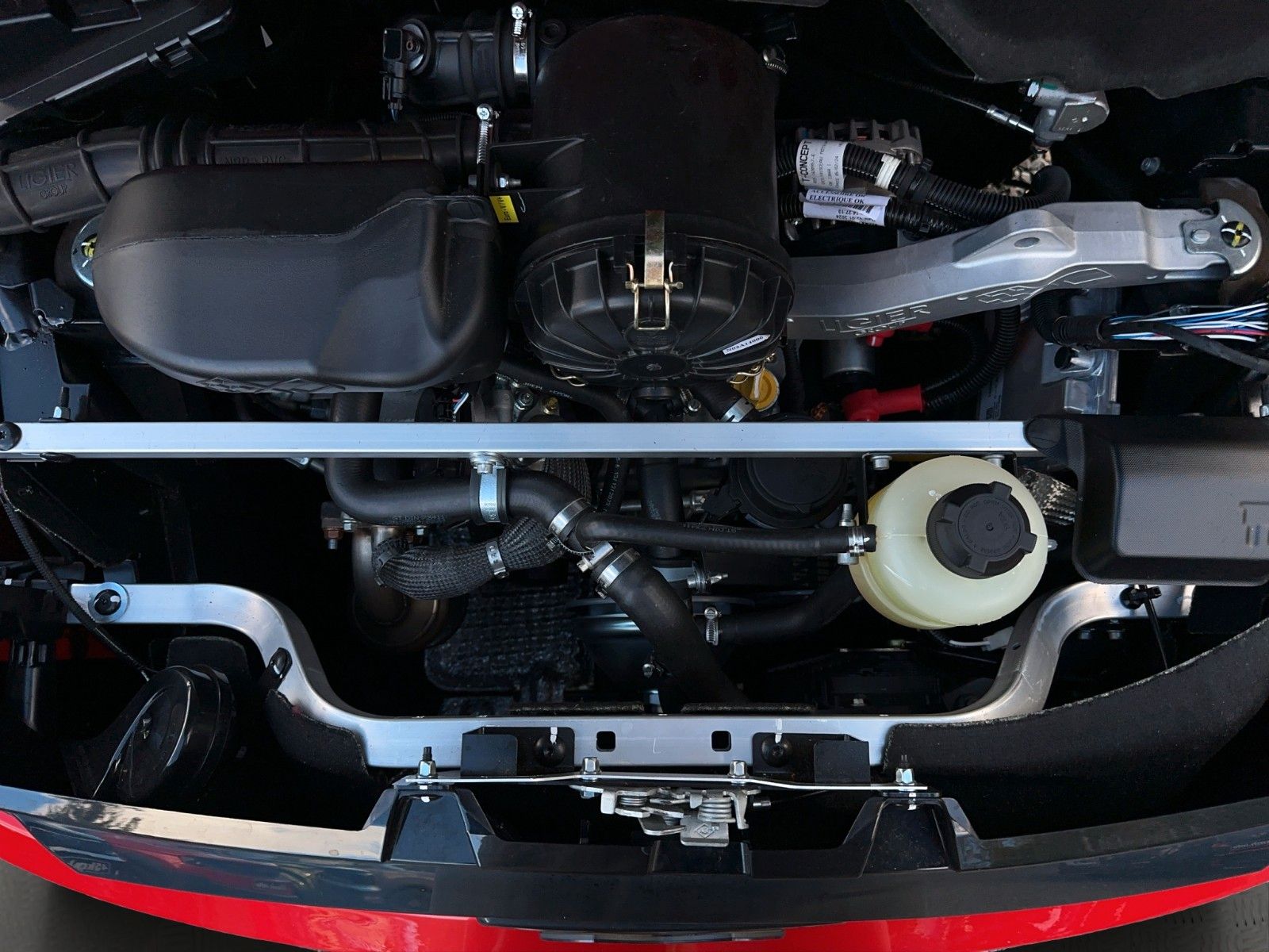 Fahrzeugabbildung Ligier Myli I.DEAL *Diesel* *Servolenkung*
