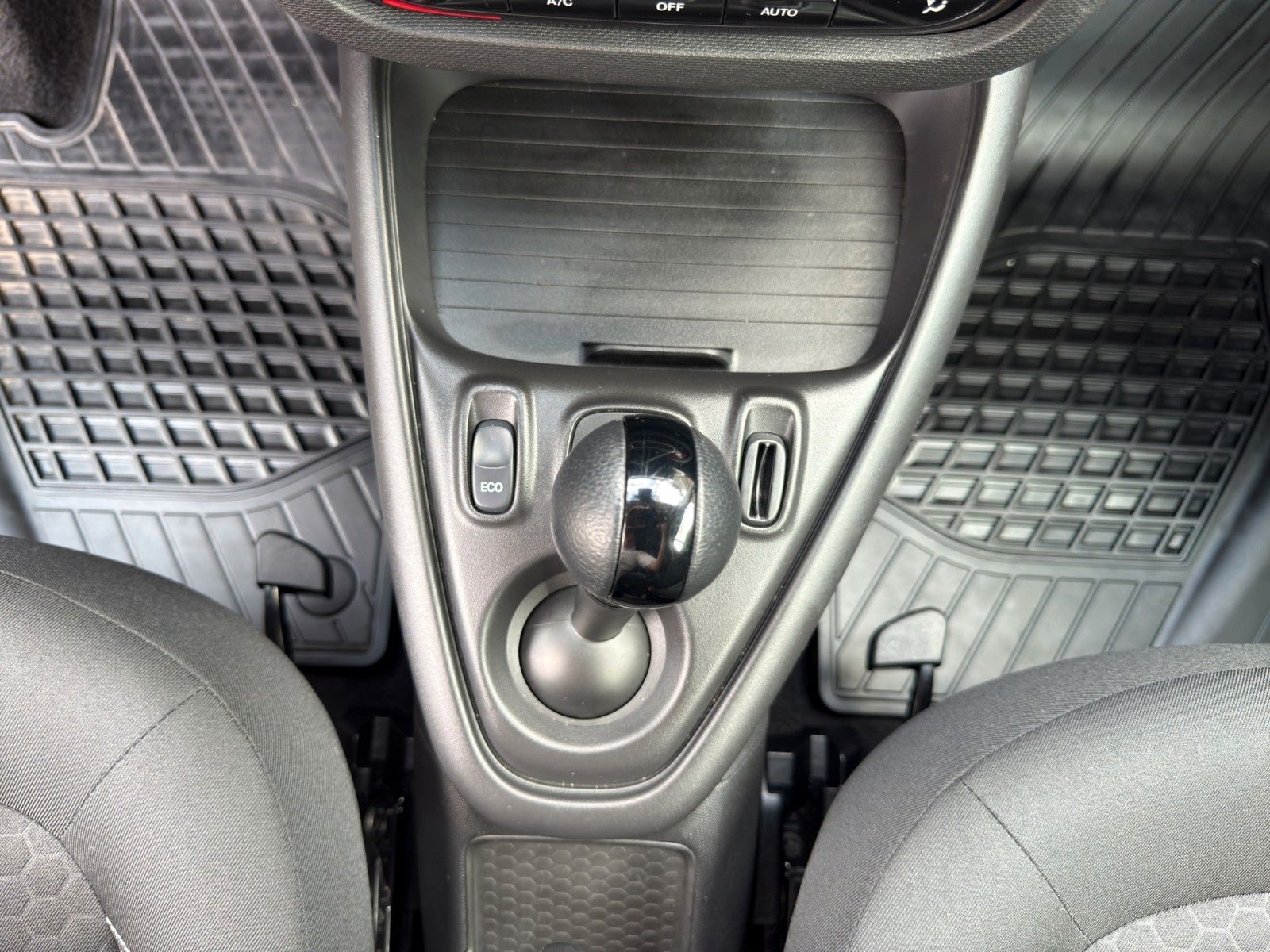 Fahrzeugabbildung Smart ForTwo Coupé EQ Passion *Rückfahrkamera*