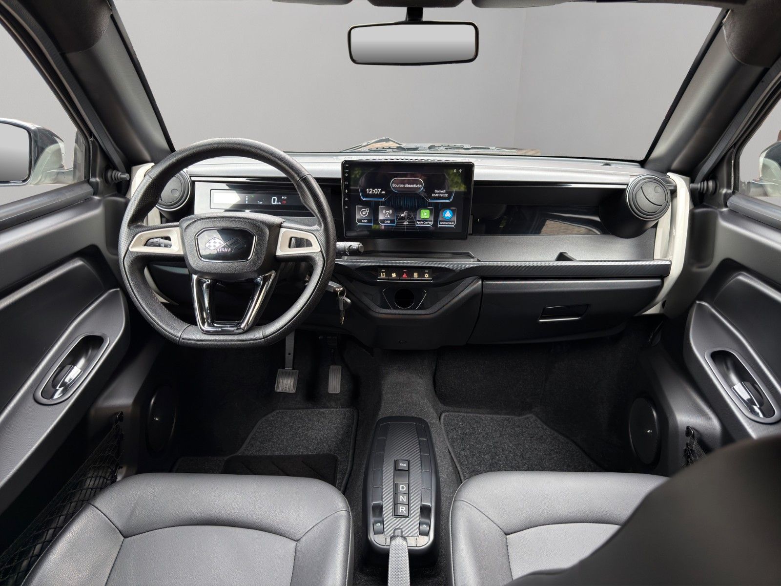 Fahrzeugabbildung Ligier MyLi E.PIC 12KW *CarPlay* *Rückfahrkamera*