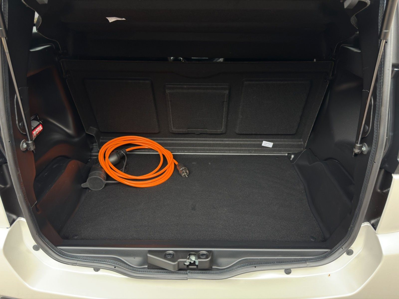 Fahrzeugabbildung Ligier MyLi E.PIC 12KW *CarPlay* *Rückfahrkamera*