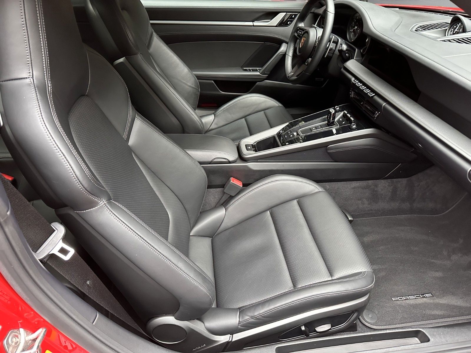 Fahrzeugabbildung Porsche 911 992.1 Carrera S *Sport Chrono* *Sport-AGA*