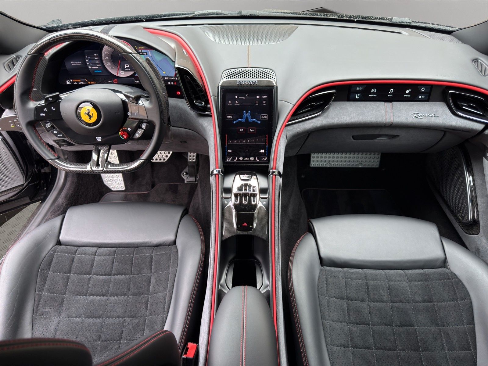Fahrzeugabbildung Ferrari Roma 3.9 T V8 DCT *Carbon-Paket* *BOSE*