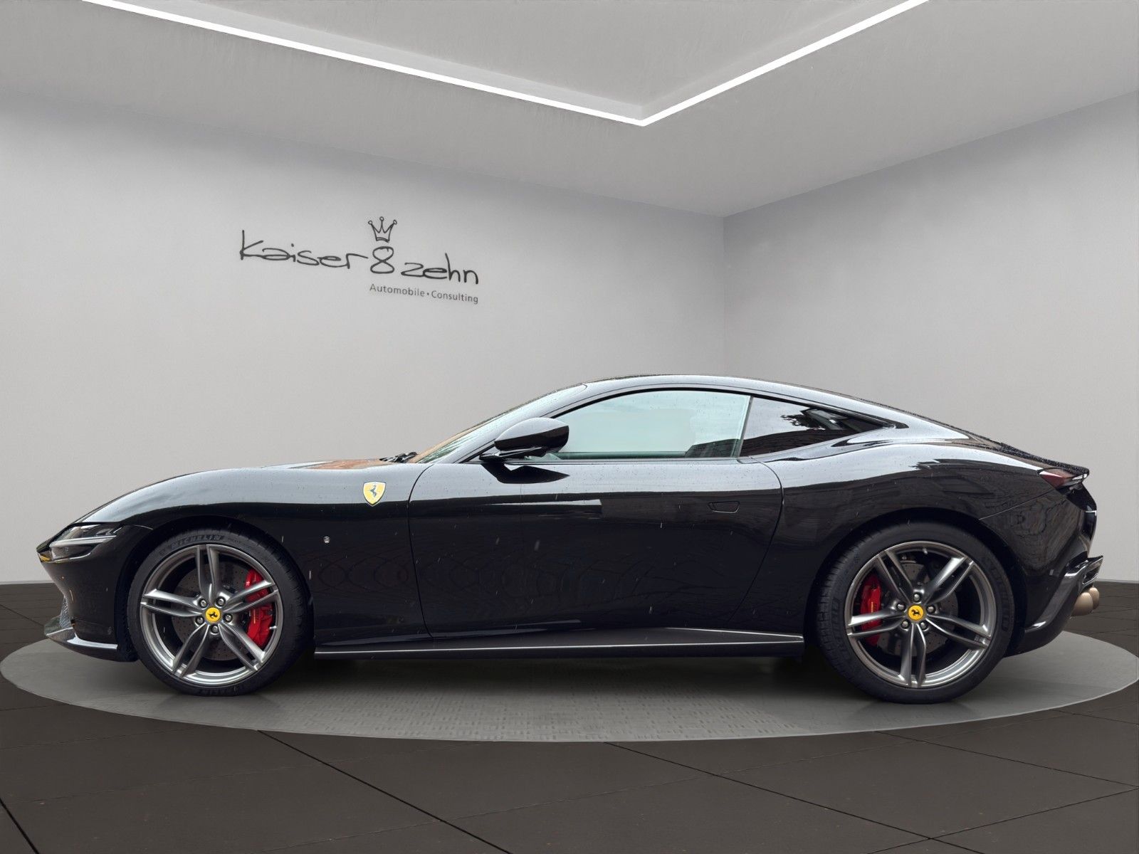 Fahrzeugabbildung Ferrari Roma 3.9 T V8 DCT *Carbon-Paket* *BOSE*