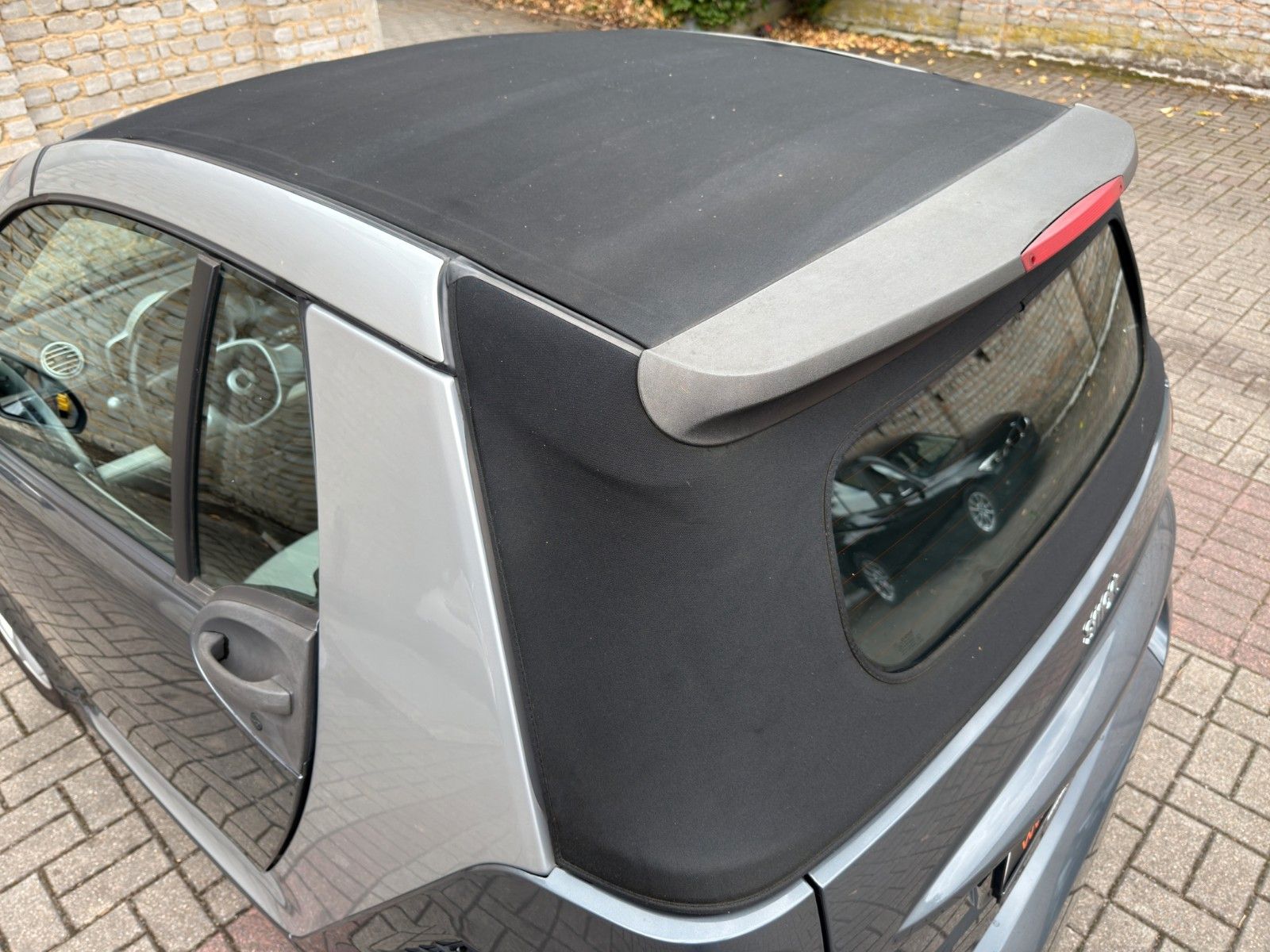 Fahrzeugabbildung Smart ForTwo 451 Cabrio Passion Sondermodell Pearlgrey
