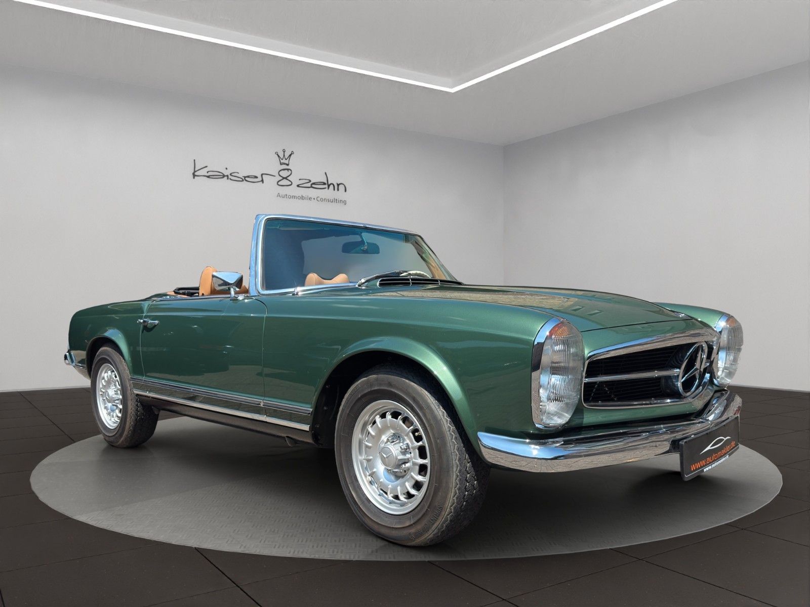 Fahrzeugabbildung Mercedes-Benz 280 SL Pagode *Classic Data Note 2+*