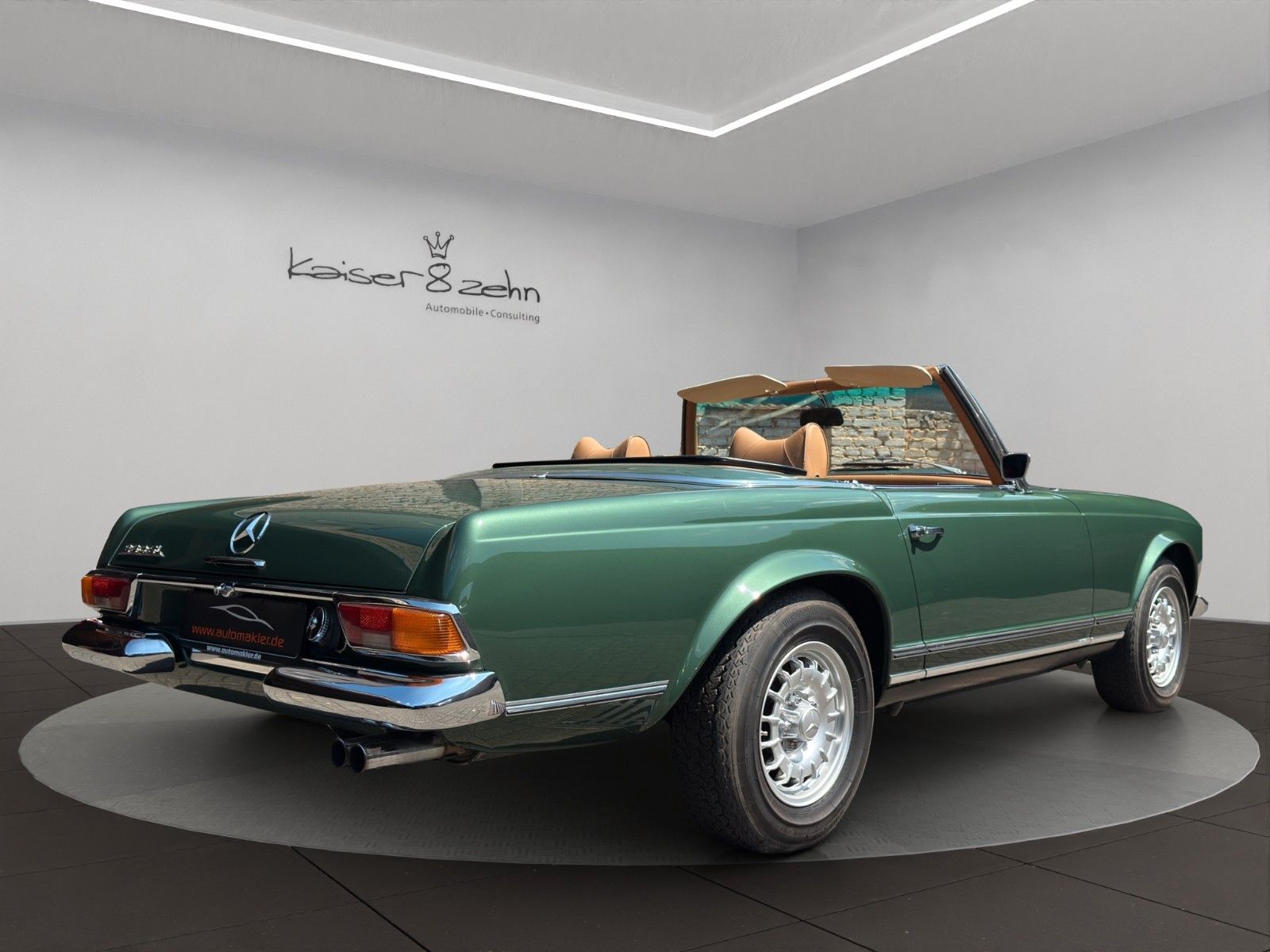 Fahrzeugabbildung Mercedes-Benz 280 SL Pagode *Classic Data Note 2+*