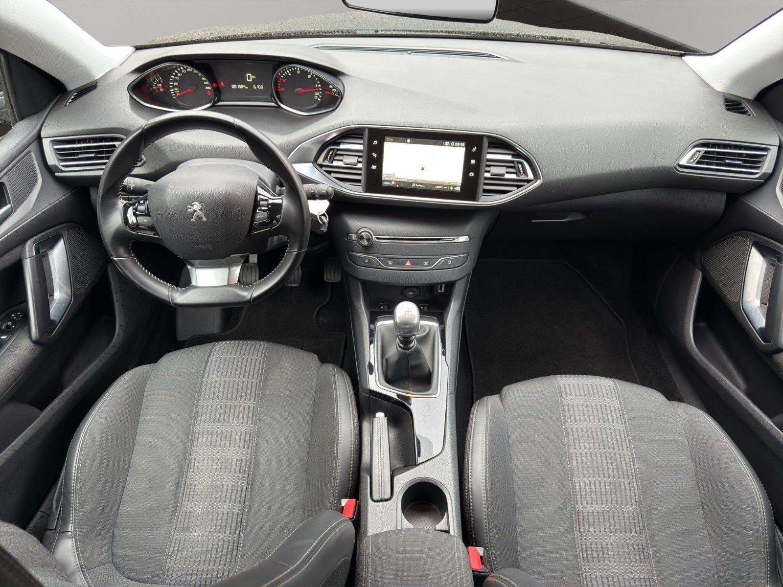 Fahrzeugabbildung Peugeot 308 Blue HDi FAP 130 Active *1.Hand* *PDC*