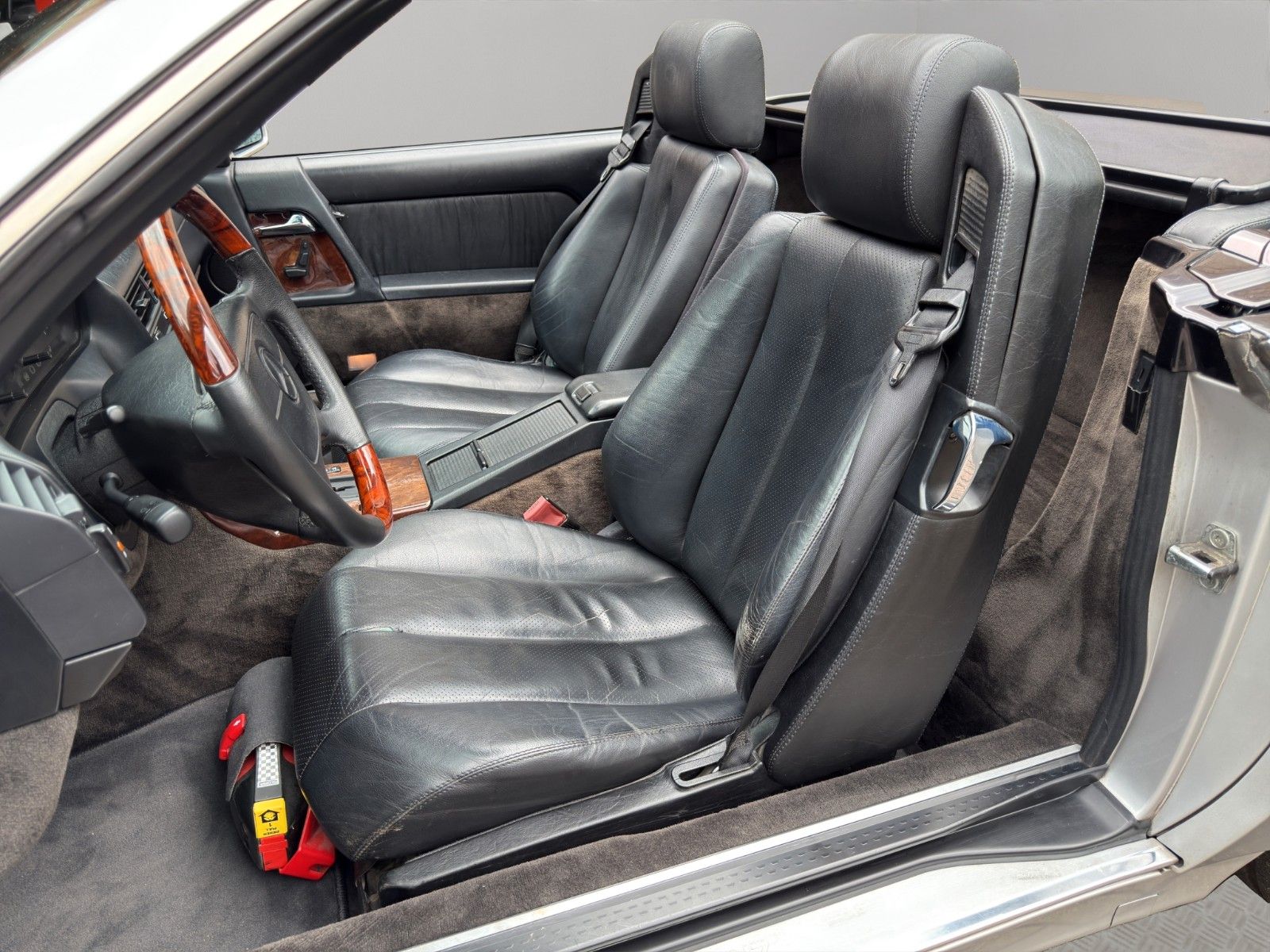 Fahrzeugabbildung Mercedes-Benz SL 320 R129 *Teilrestauriert*