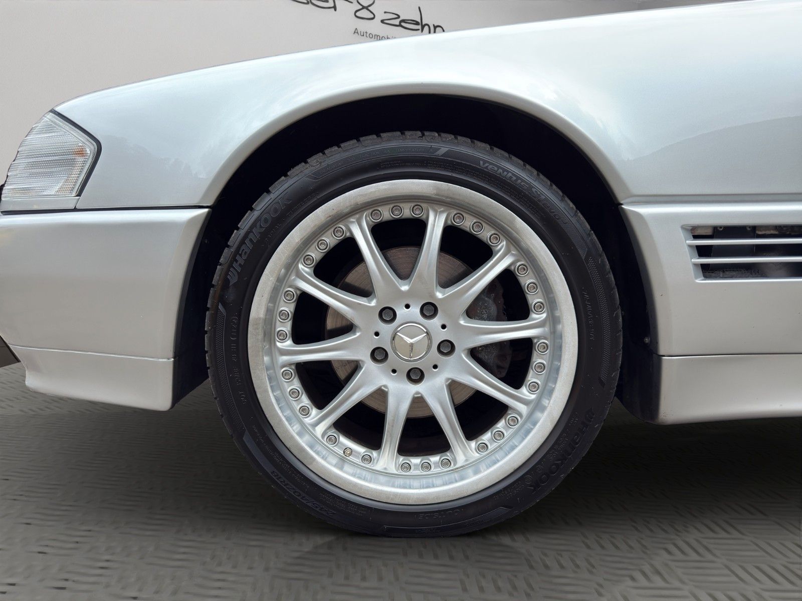 Fahrzeugabbildung Mercedes-Benz SL 320 R129 *Teilrestauriert*