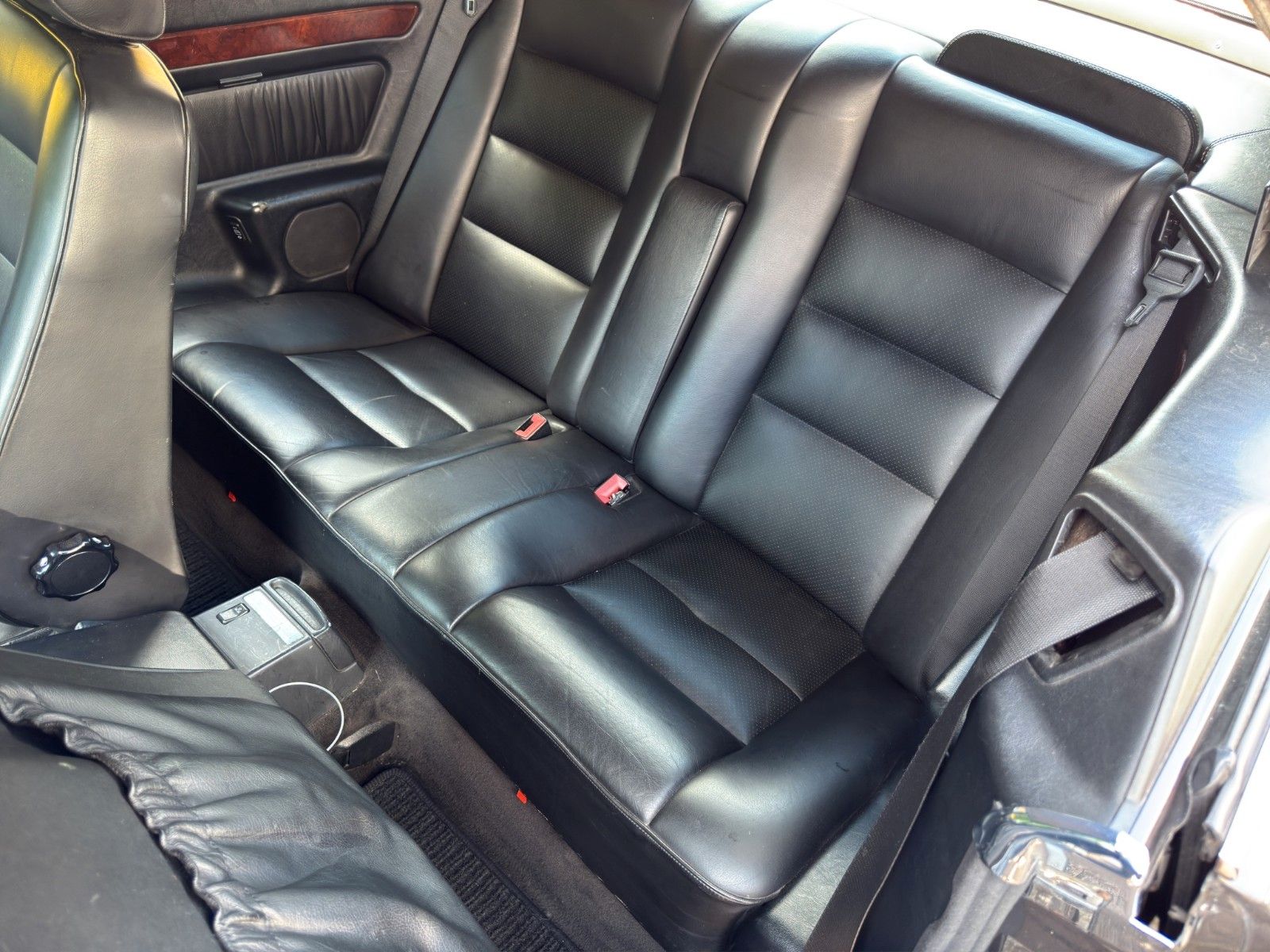 Fahrzeugabbildung Mercedes-Benz E 220 A124 *Classic Data 2+*H-Kennzeichen*