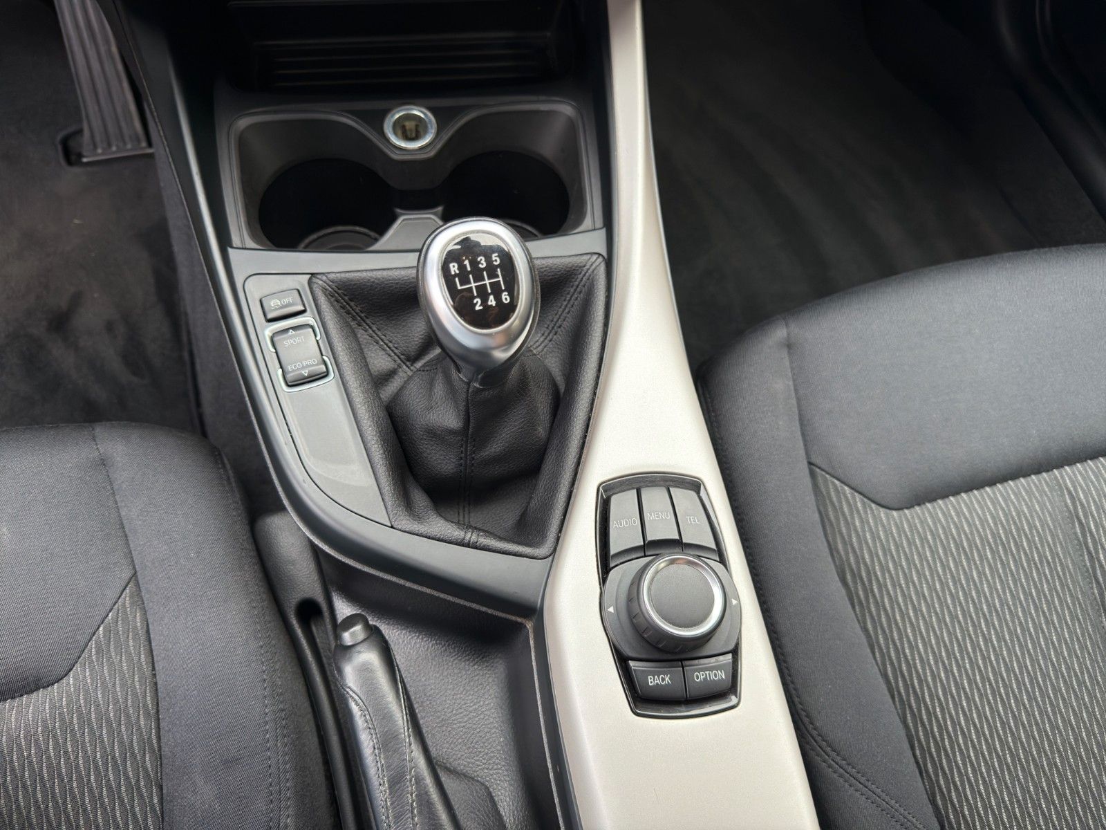 Fahrzeugabbildung BMW 120d *PDC* *Bluetooth*