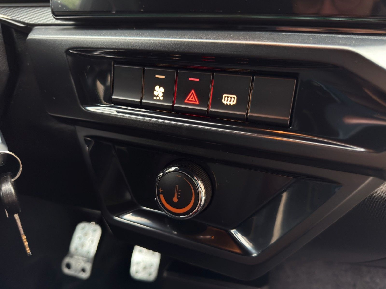 Fahrzeugabbildung Ligier JS 50 D Sport Ultimate E5+ *CarPlay* *sofort*