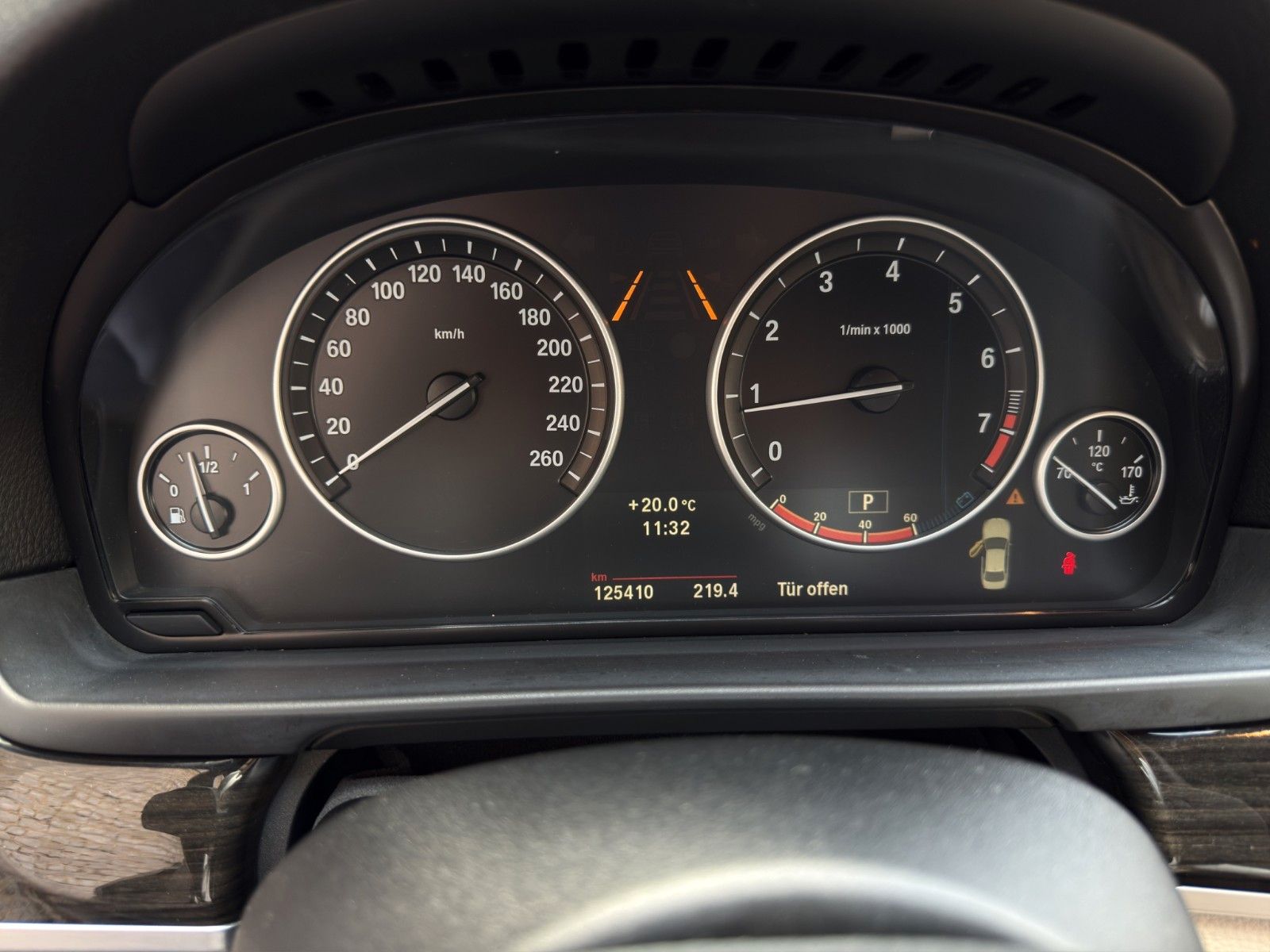 Fahrzeugabbildung BMW 550i Aut. Sport *2. Hand* *Night Vision*