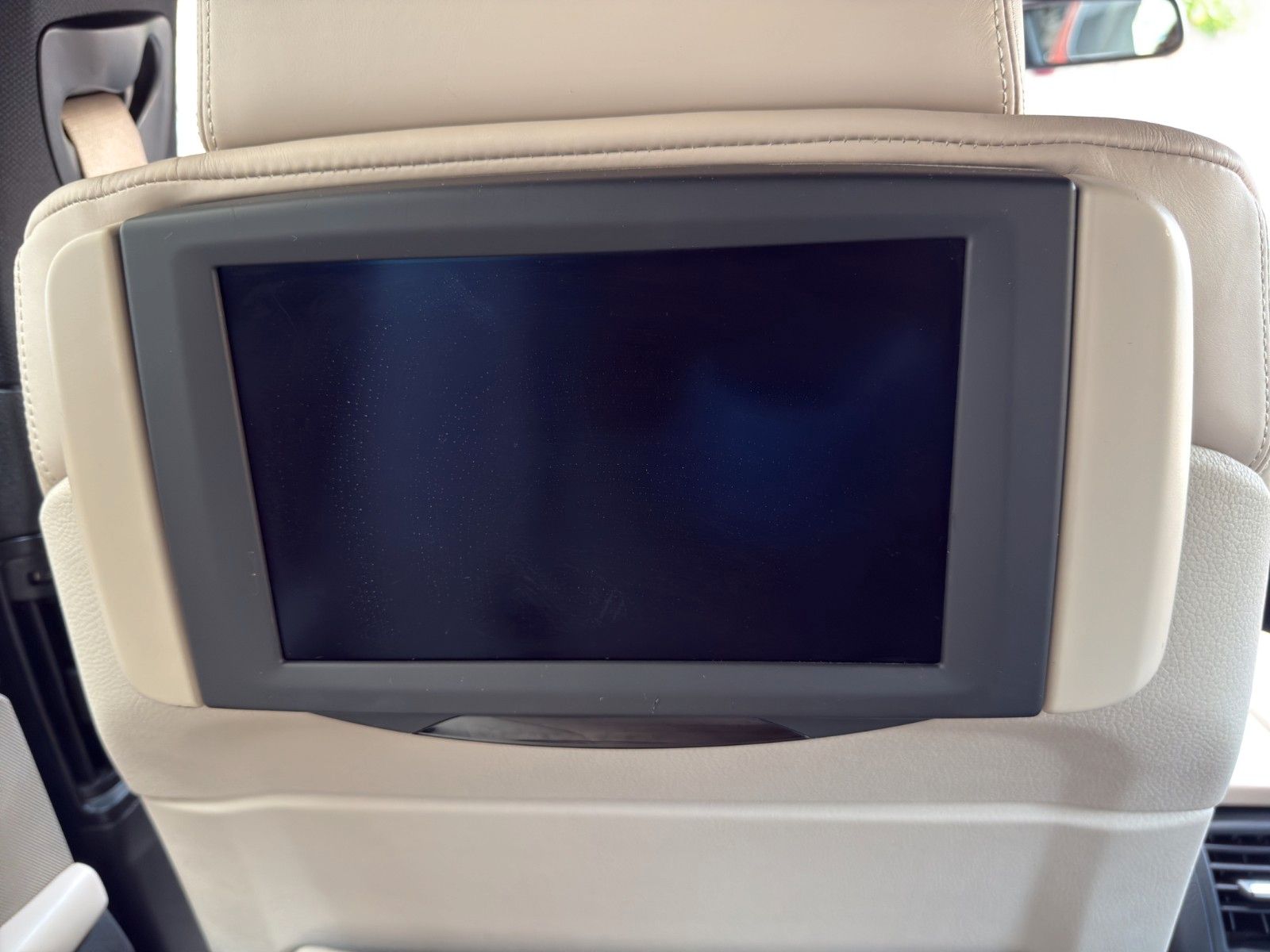 Fahrzeugabbildung BMW 550i Aut. Sport *2. Hand* *Night Vision*