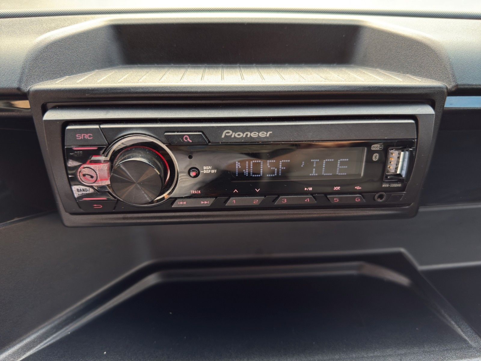 Fahrzeugabbildung Ligier MyLi I.DEAL *Bluetooth*