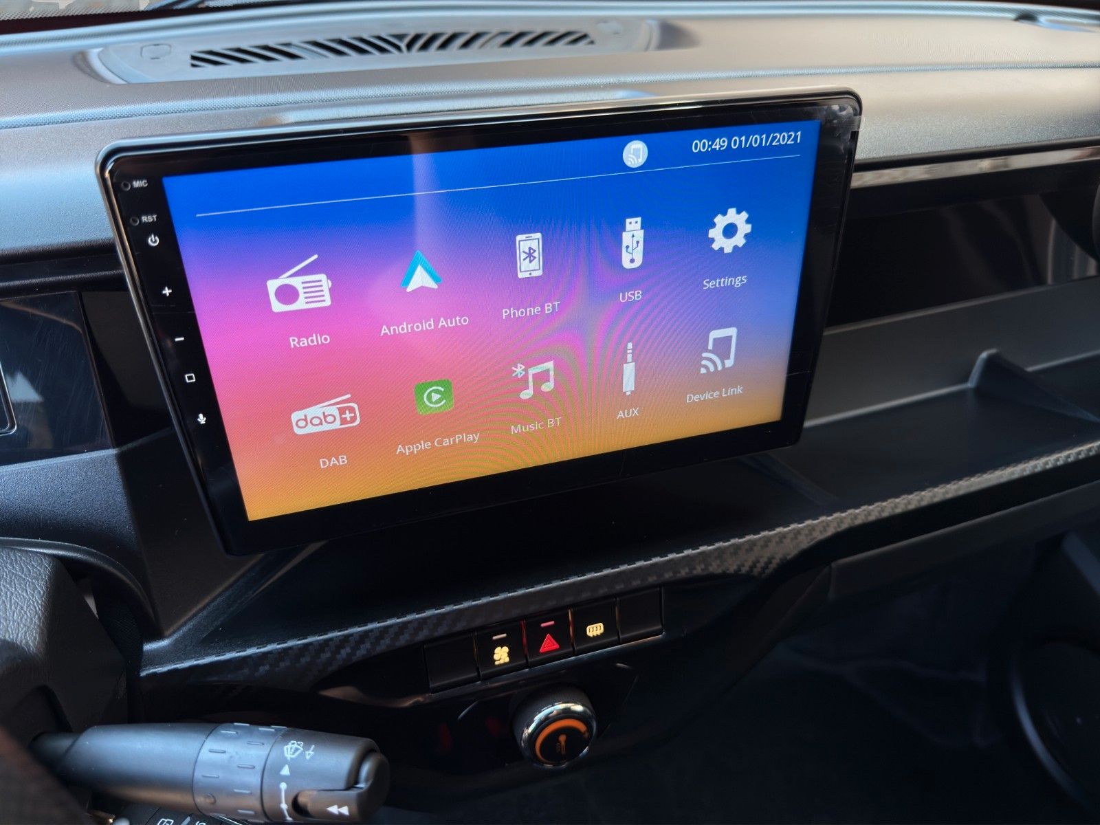 Fahrzeugabbildung Ligier MyLi D I.DEAL E5+ *CarPlay* *Rückfahrkamera*