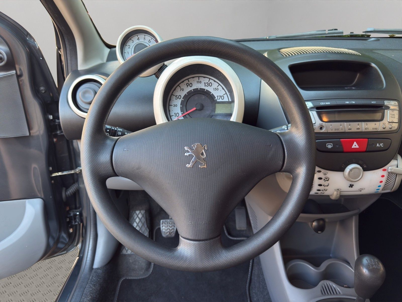 Fahrzeugabbildung Peugeot 107 Urban Move *Servo* *Klimaanlage*