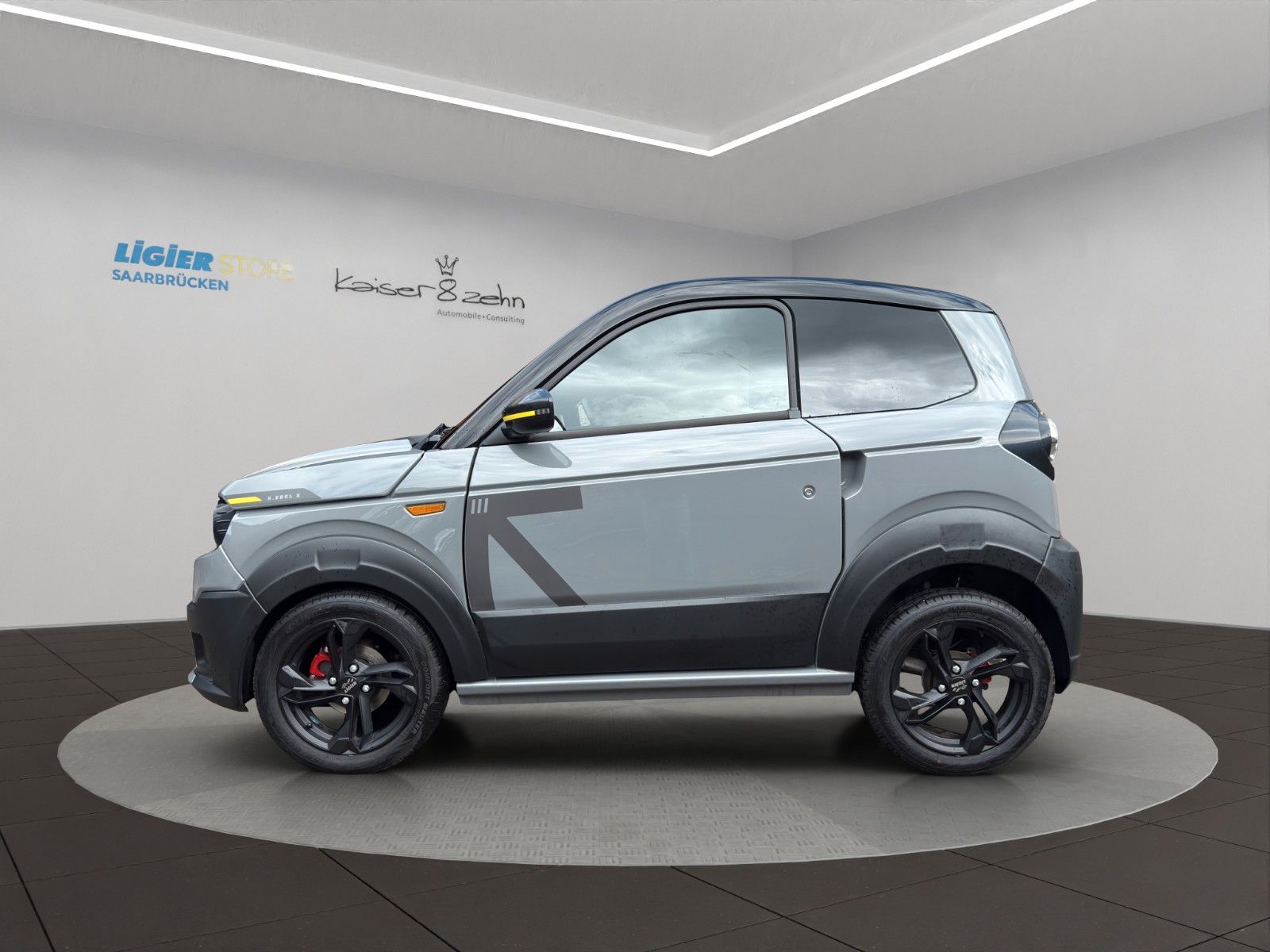 Fahrzeugabbildung Ligier MyLi D R.EBEL E5 *Servo* *Carplay*