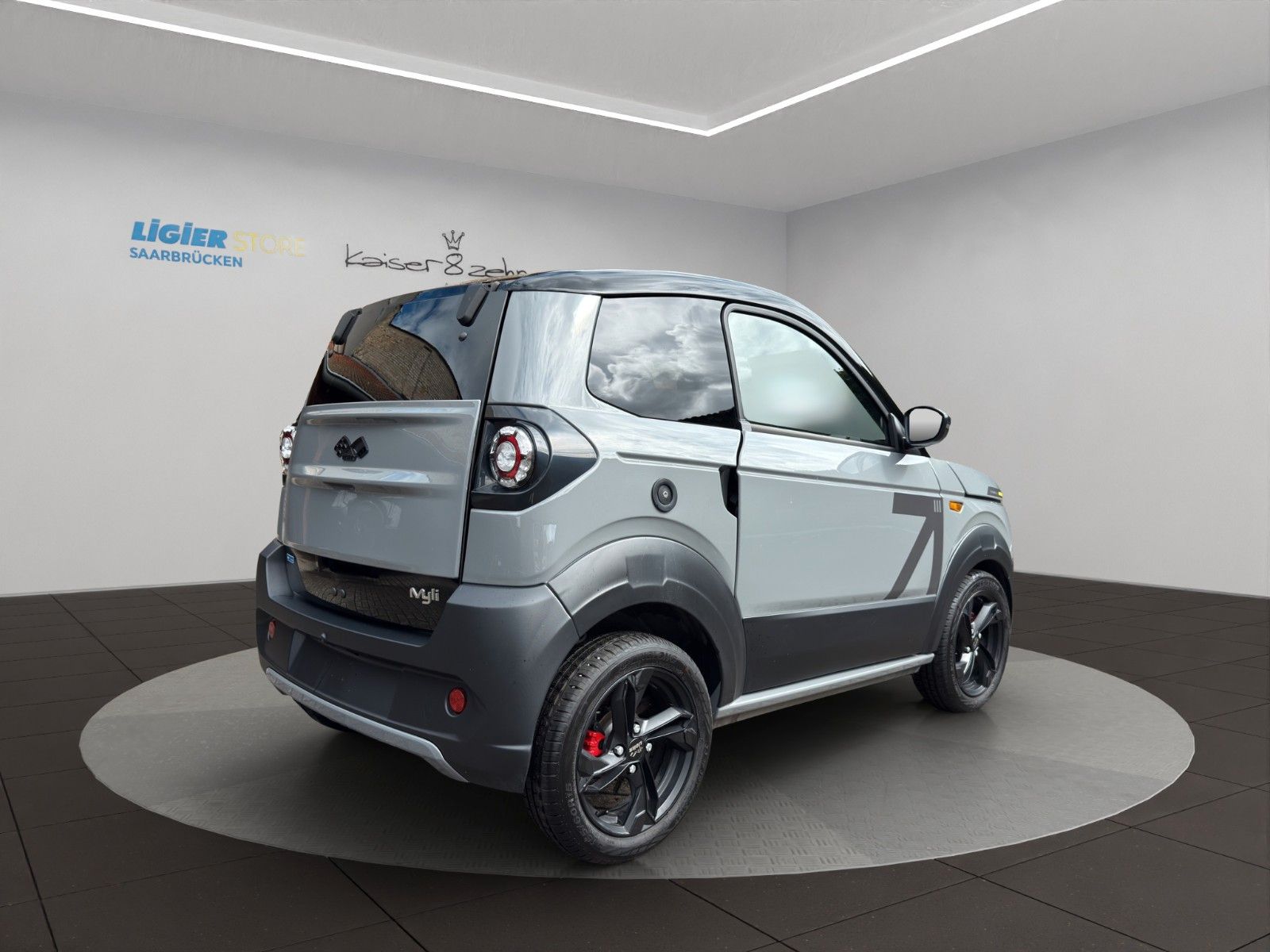 Fahrzeugabbildung Ligier MyLi D R.EBEL E5 *Servo* *Carplay*
