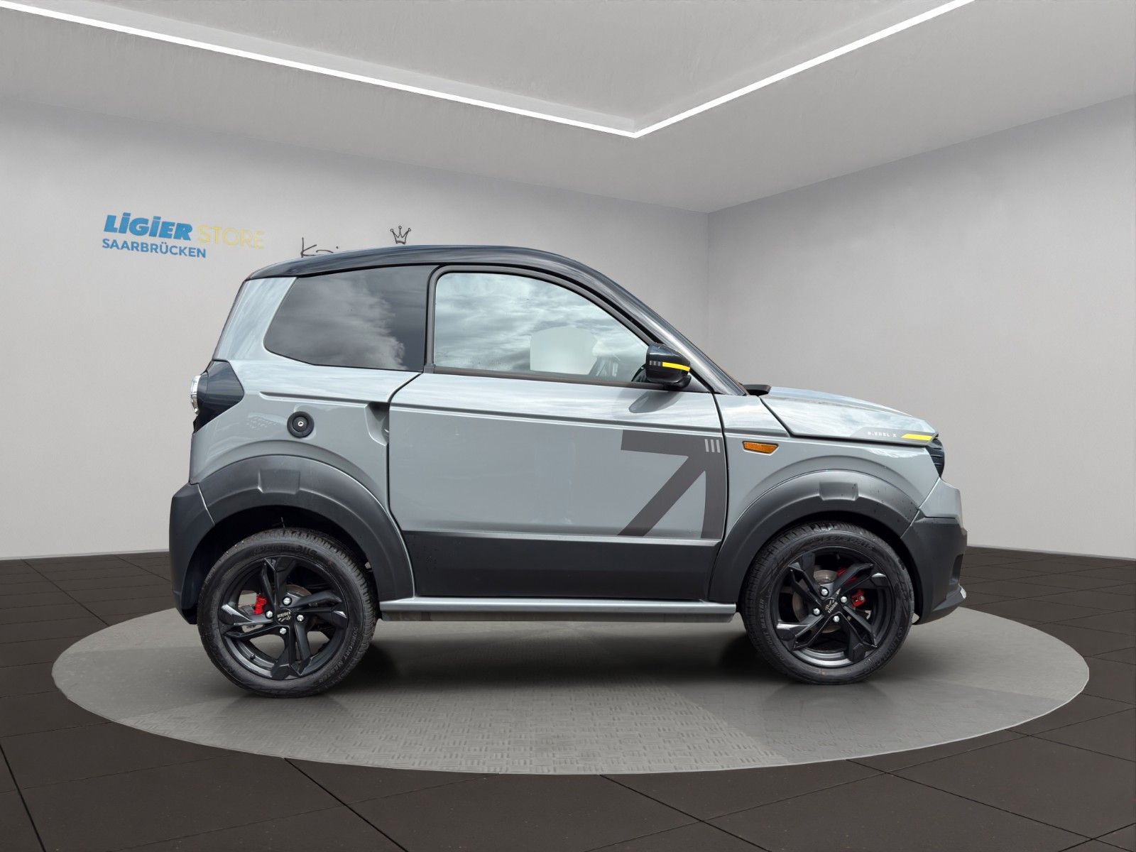 Fahrzeugabbildung Ligier MyLi D R.EBEL E5 *Servo* *Carplay*