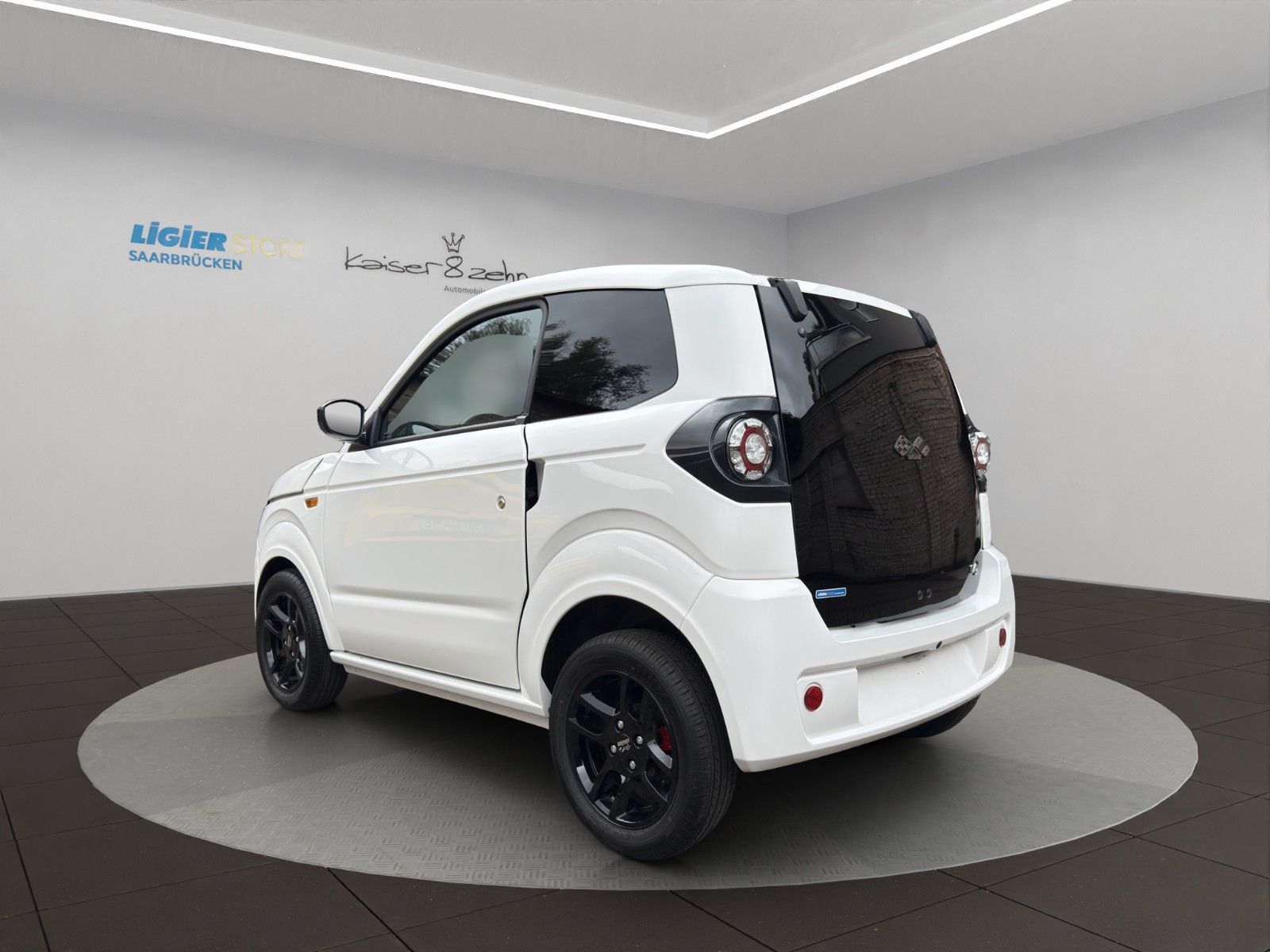 Fahrzeugabbildung Ligier MyLi D I.DEAL E5 *Bluetooth*