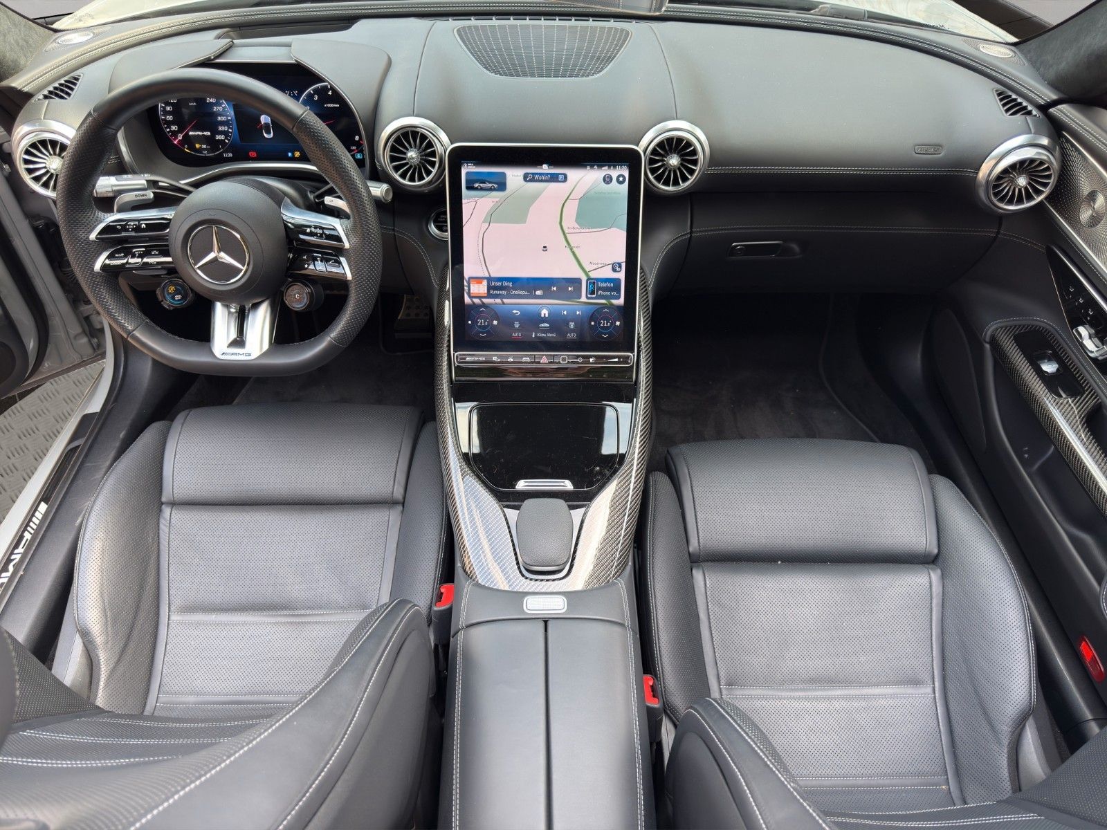 Fahrzeugabbildung Mercedes-Benz SL 63 AMG 4 Matic +
