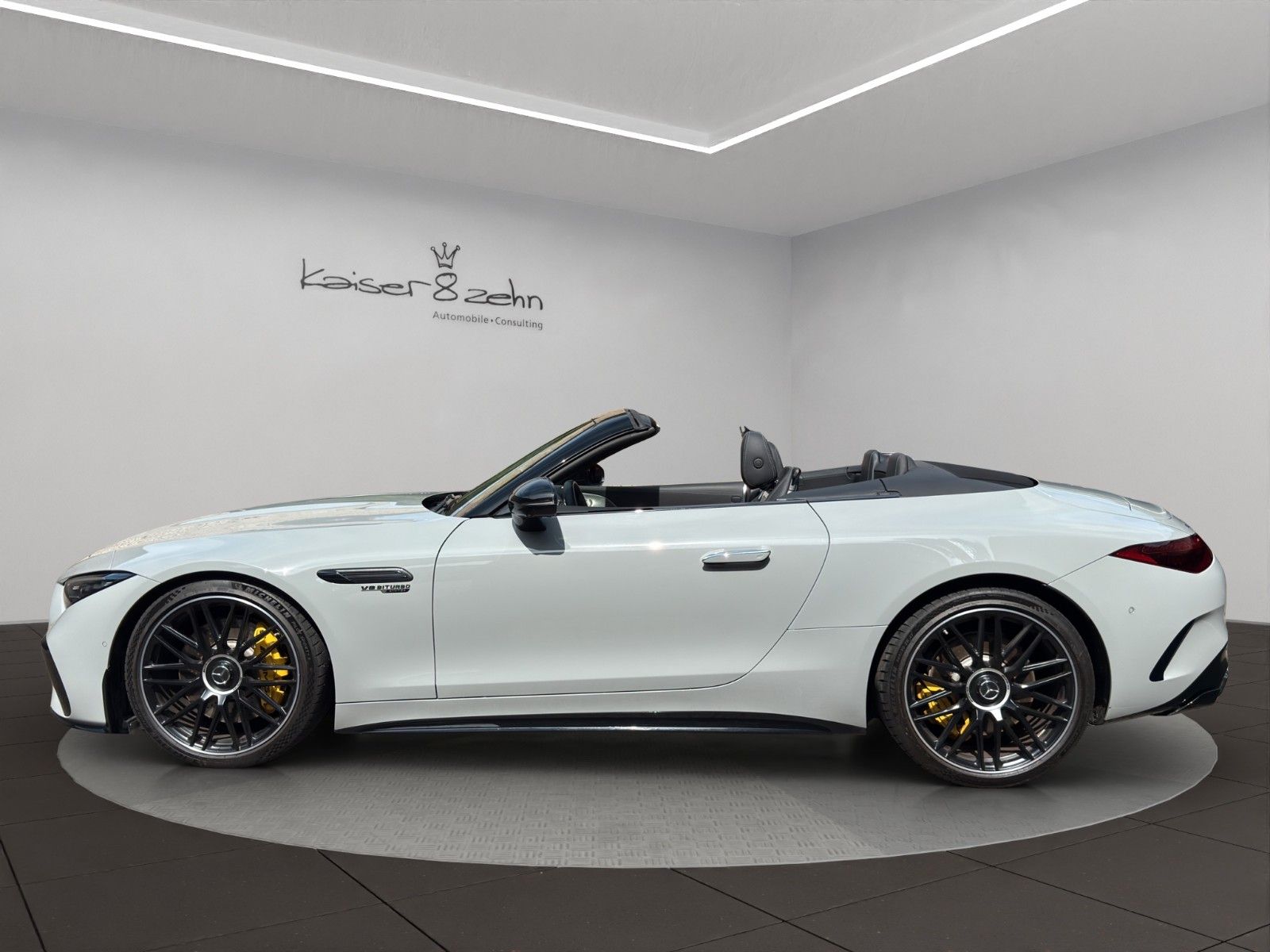 Fahrzeugabbildung Mercedes-Benz SL 63 AMG 4 Matic +