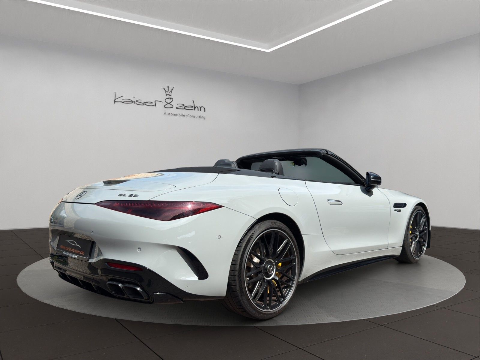 Fahrzeugabbildung Mercedes-Benz SL 63 AMG 4 Matic +