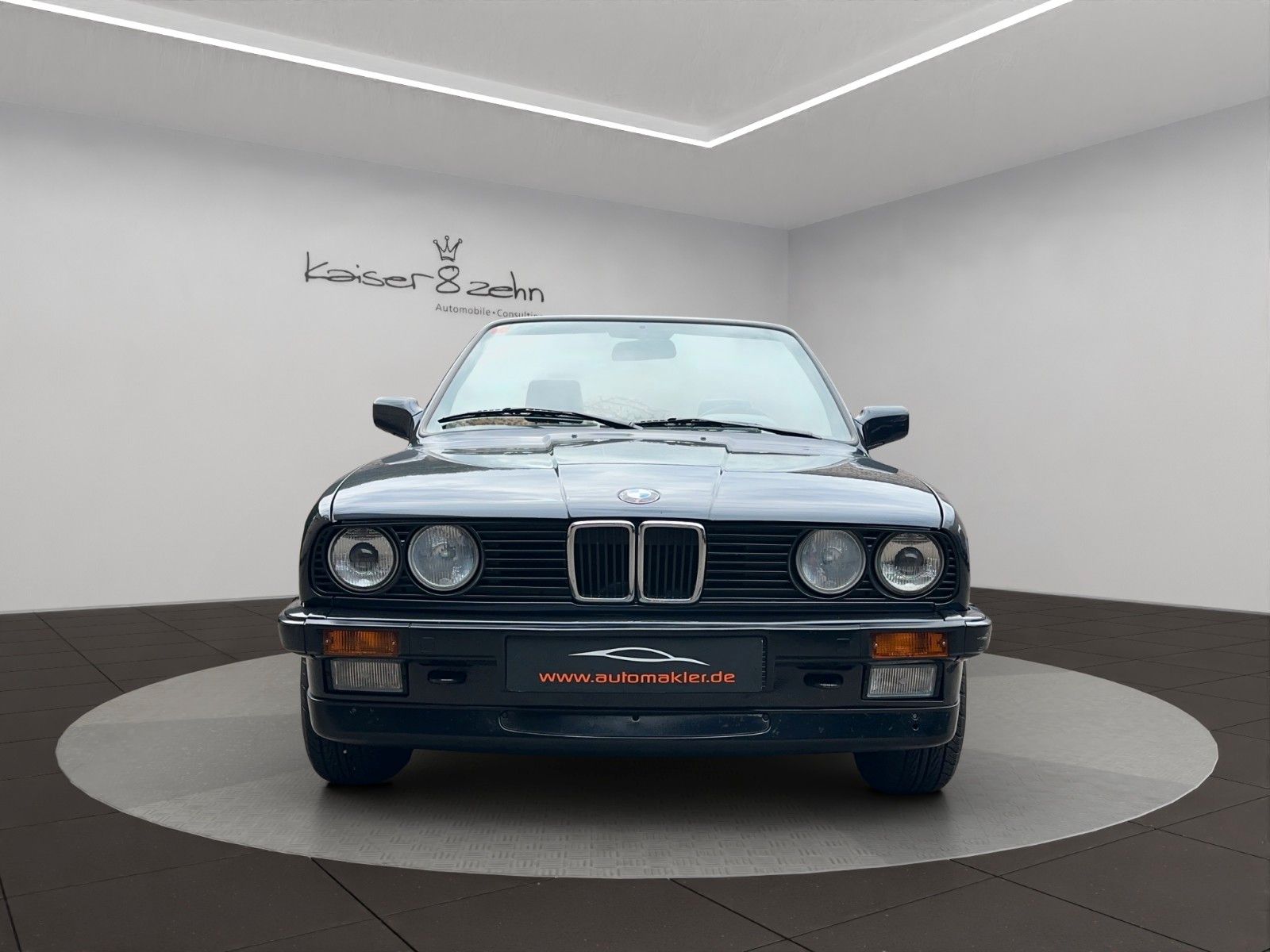 Fahrzeugabbildung BMW 320i Cabriolet  E30 *Classic Data 2-*