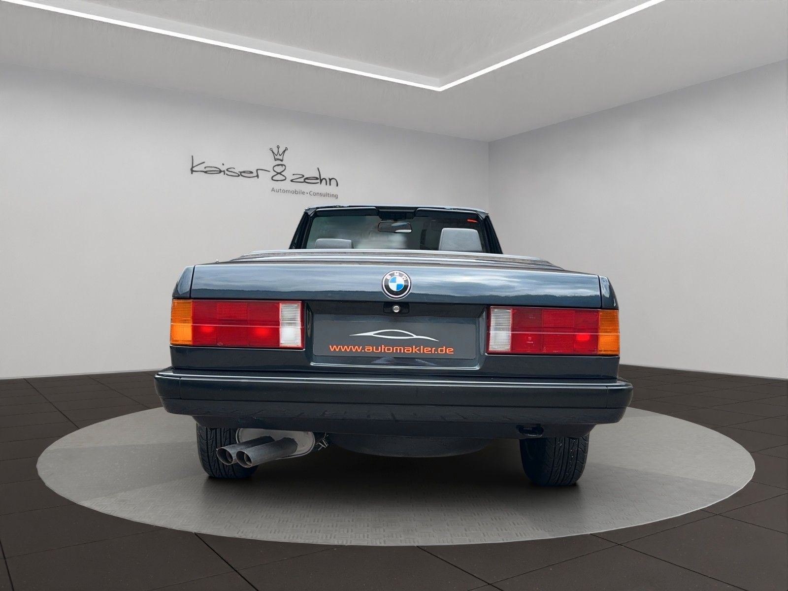 Fahrzeugabbildung BMW 320i Cabriolet  E30 *Classic Data 2-*