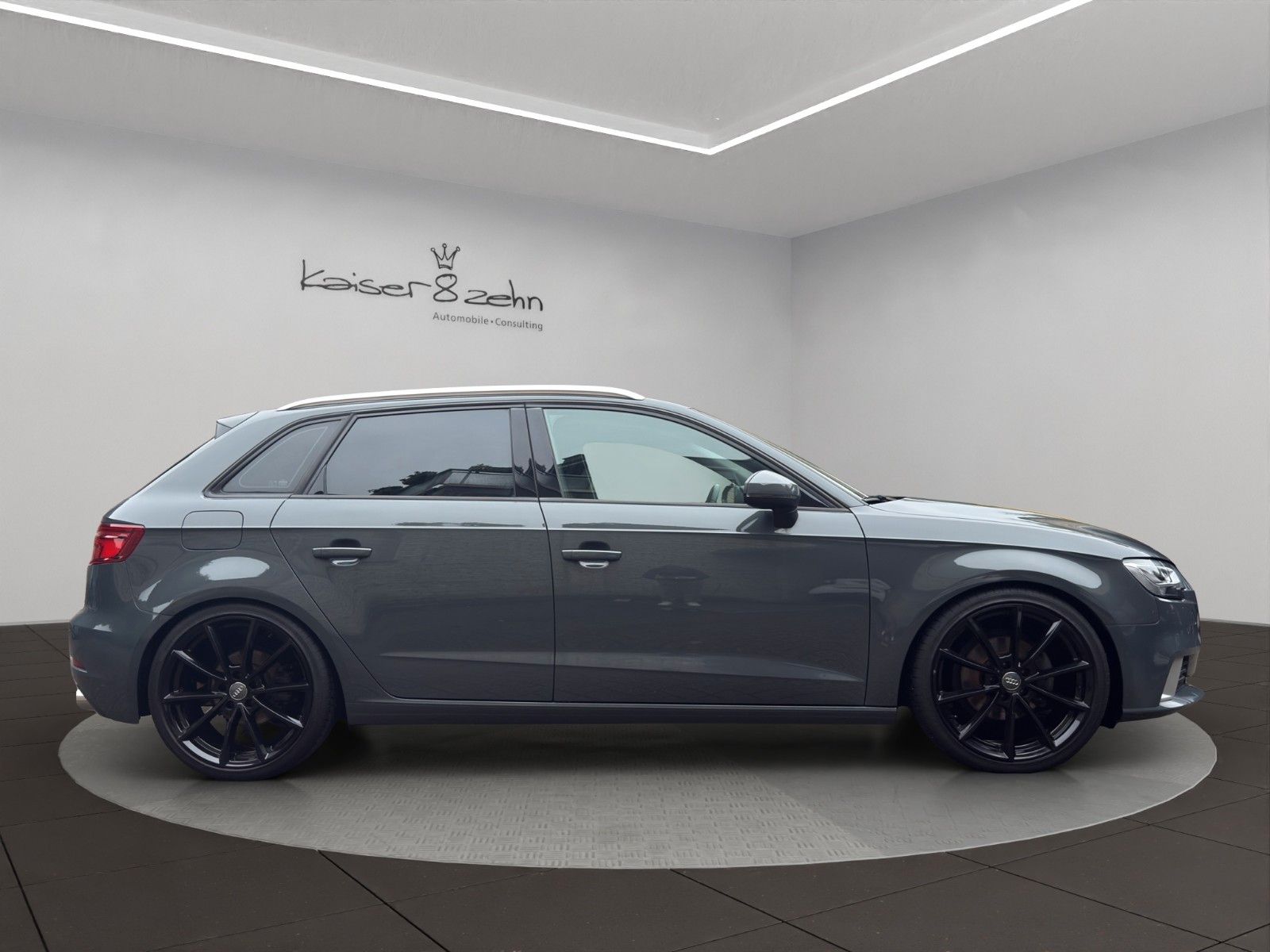 Fahrzeugabbildung Audi A3 Sportback 35 TFSI S tronic sport *PDC*2.Hand*