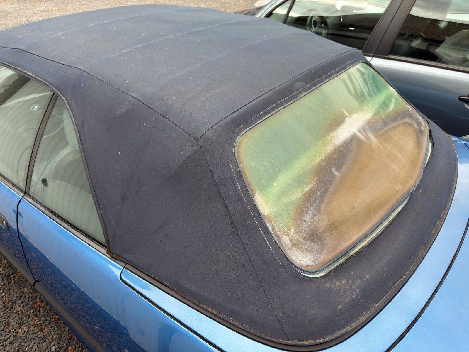 Fahrzeugabbildung BMW 318i Cabrio Variante 1-9 Süd Südwest *2. Hand*