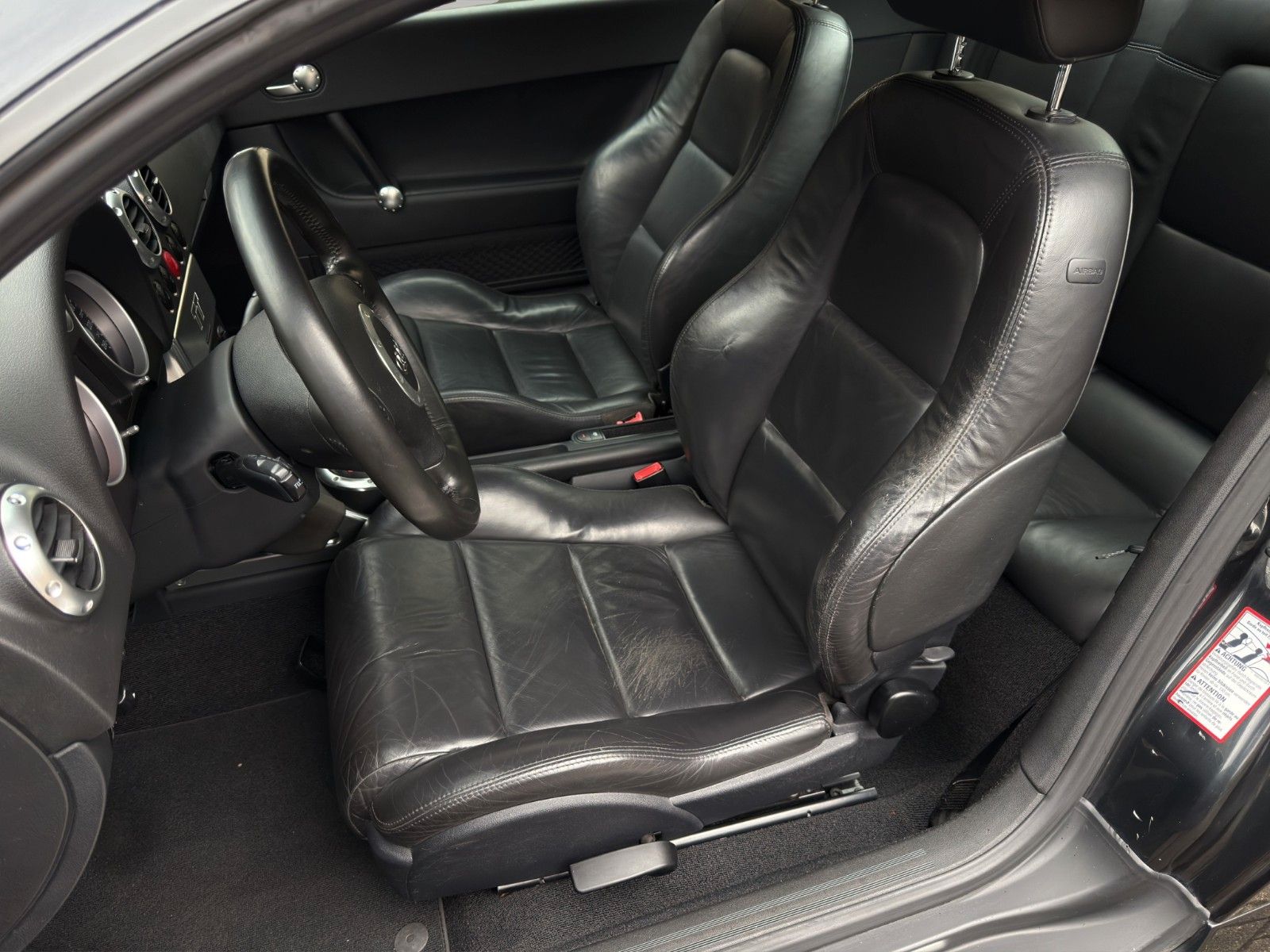 Fahrzeugabbildung Audi TT Coupe 1.8 T *2. Hand* *Automatik*