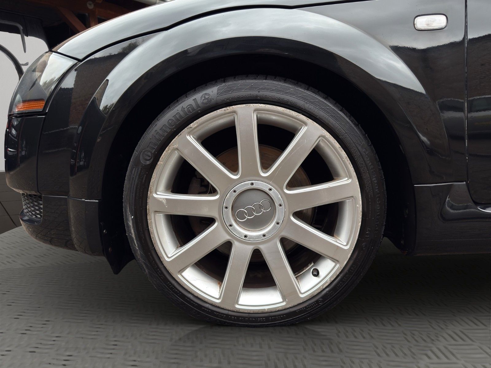 Fahrzeugabbildung Audi TT Coupe 1.8 T *2. Hand* *Automatik*