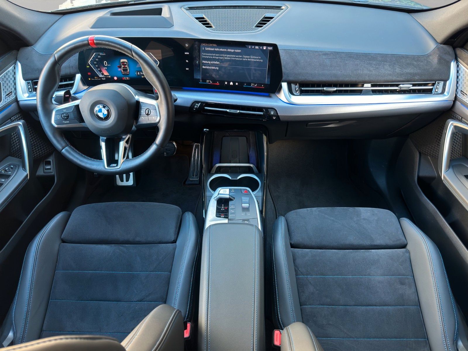 Fahrzeugabbildung BMW X2 M35 i xDrive *M Sportpaket Pro*