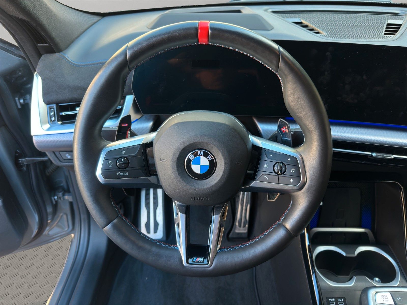 Fahrzeugabbildung BMW X2 M35 i xDrive *M Sportpaket Pro*