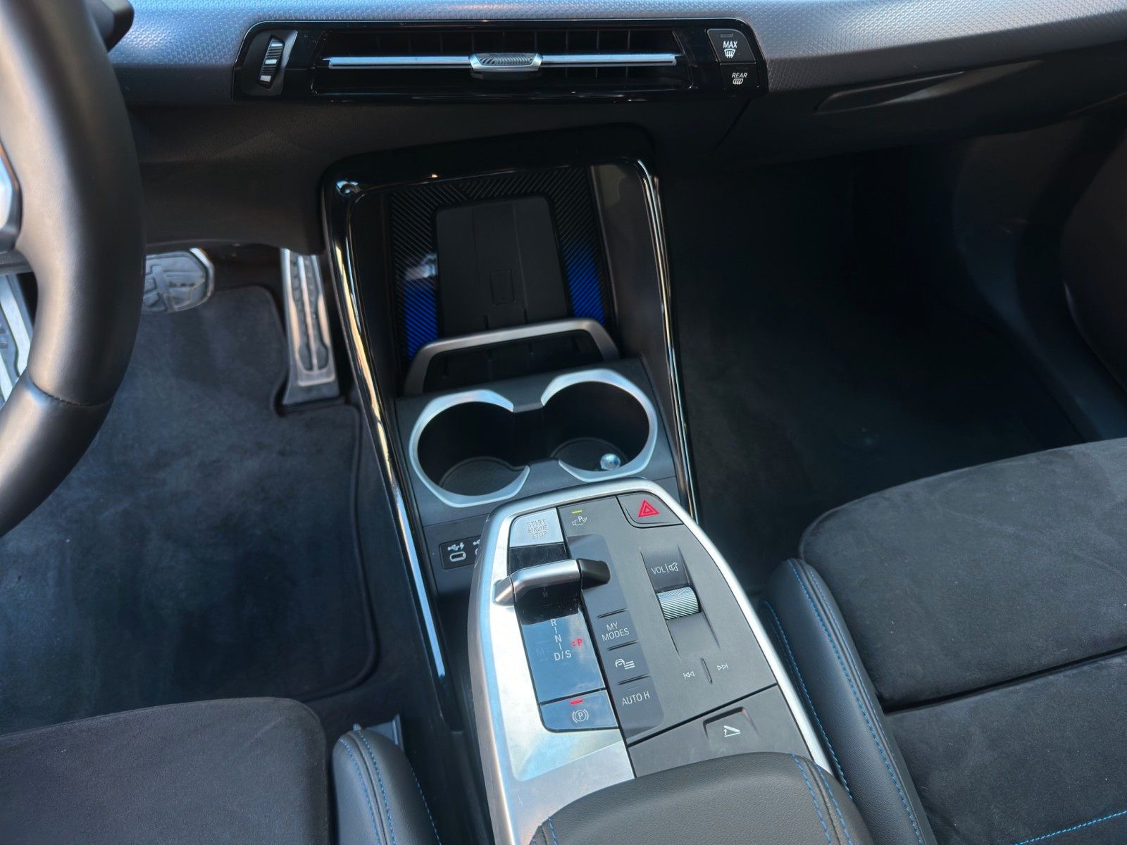 Fahrzeugabbildung BMW X2 M35 i xDrive *M Sportpaket Pro*
