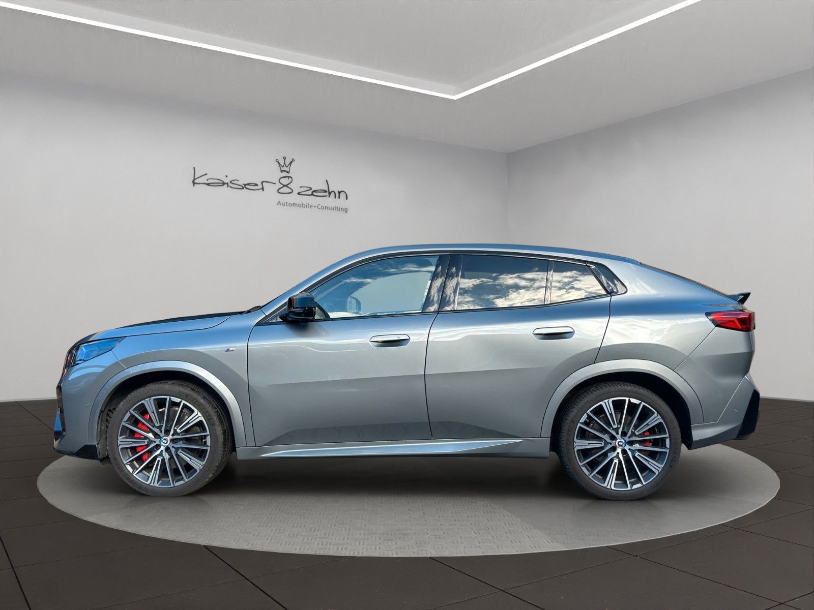 Fahrzeugabbildung BMW X2 M35 i xDrive *M Sportpaket Pro*