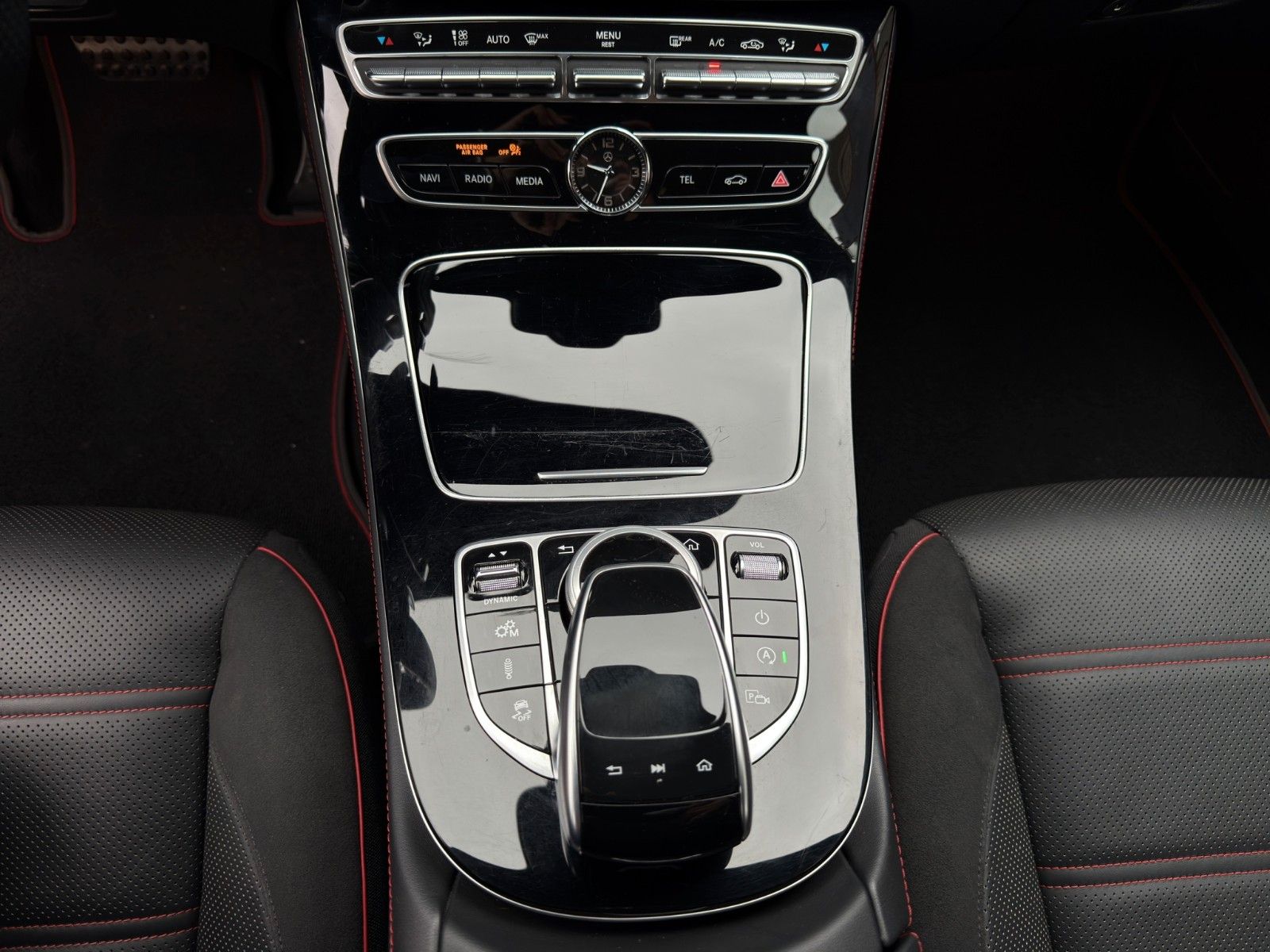 Fahrzeugabbildung Mercedes-Benz E53 AMG 4Matic T *2.Hand*Burmester Sound System*