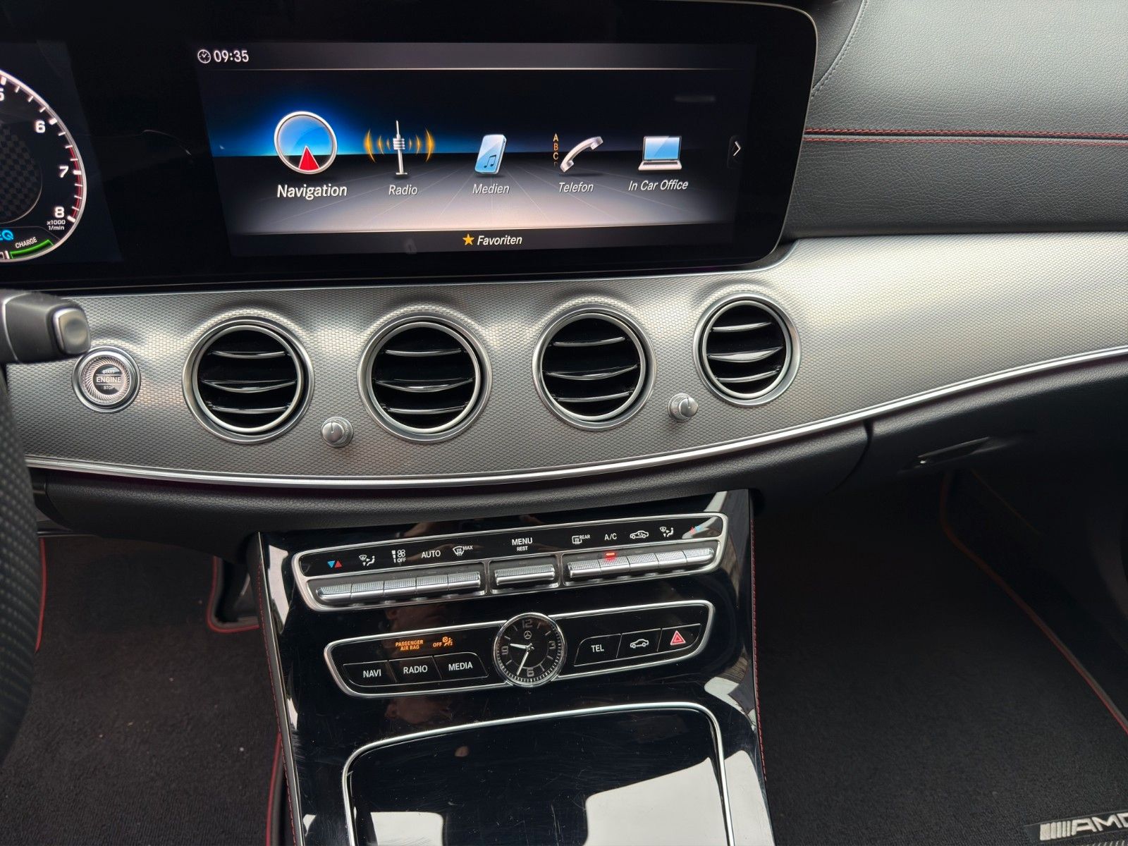 Fahrzeugabbildung Mercedes-Benz E53 AMG 4Matic T *2.Hand*Burmester Sound System*