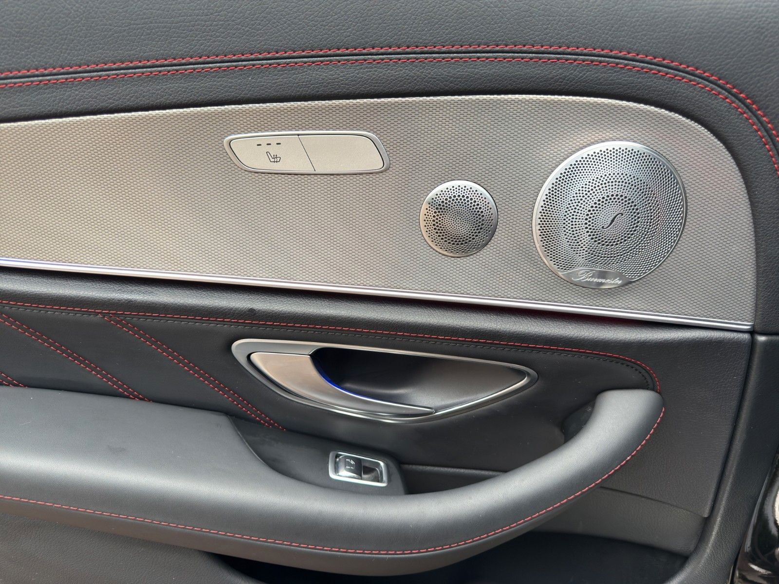 Fahrzeugabbildung Mercedes-Benz E53 AMG 4Matic T *2.Hand*Burmester Sound System*