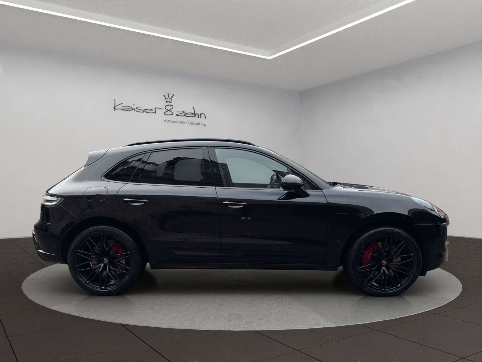 Fahrzeugabbildung Porsche Macan GTS *1. Hand* *BOSE* *AHK* *Panoramadach*